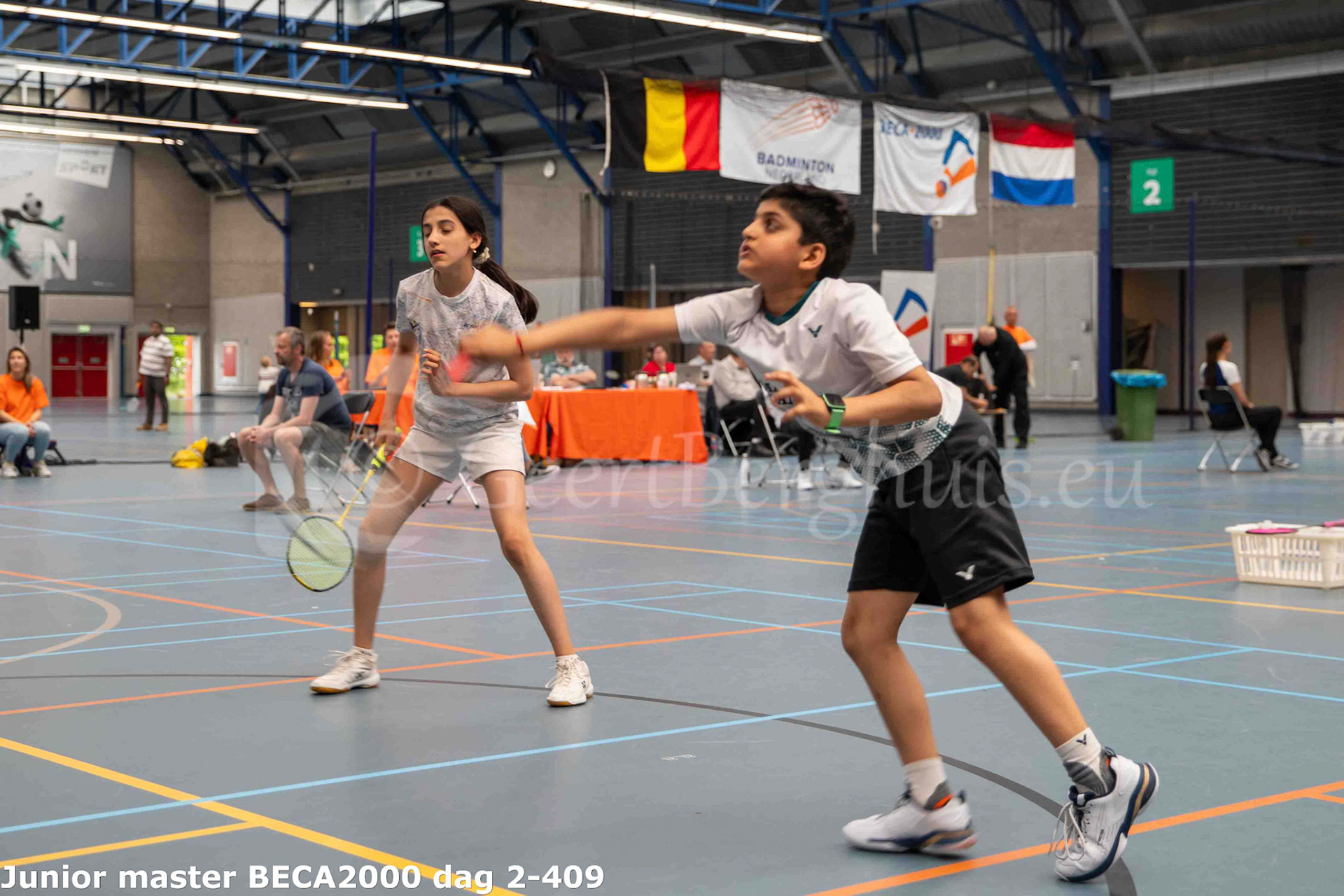 Junior master BECA2000