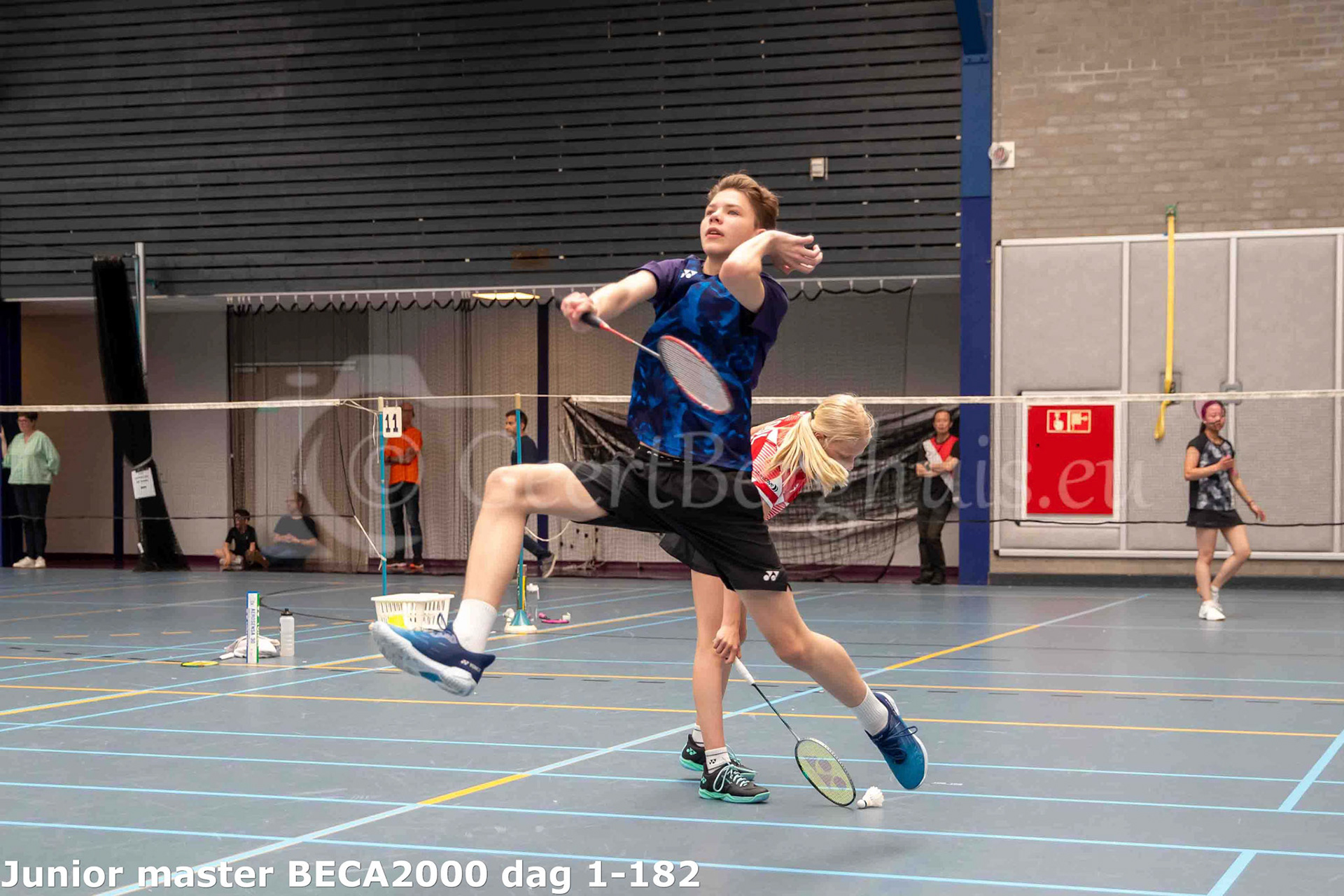 Junior master BECA 2000