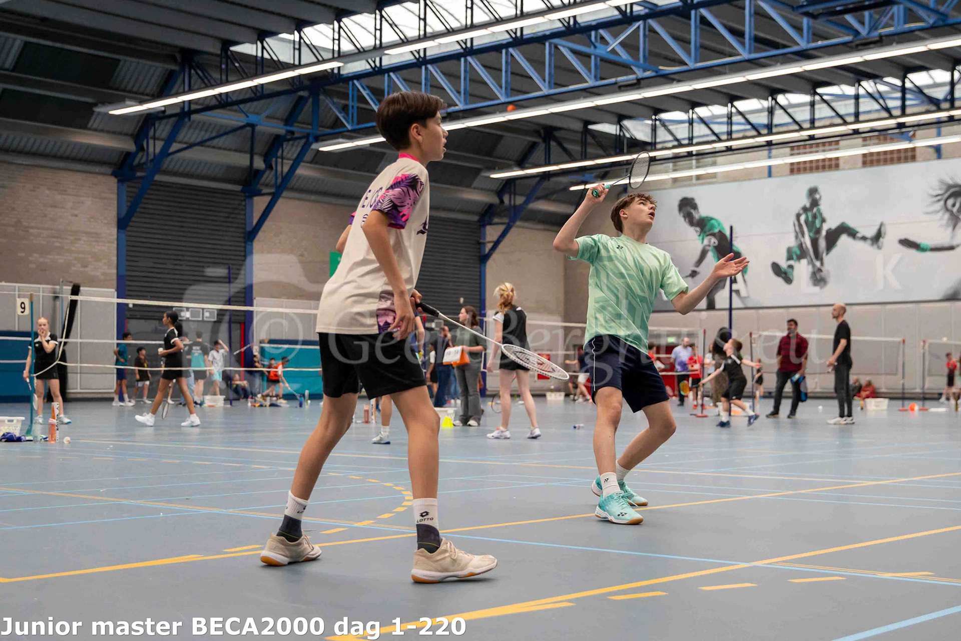 Junior master BECA 2000