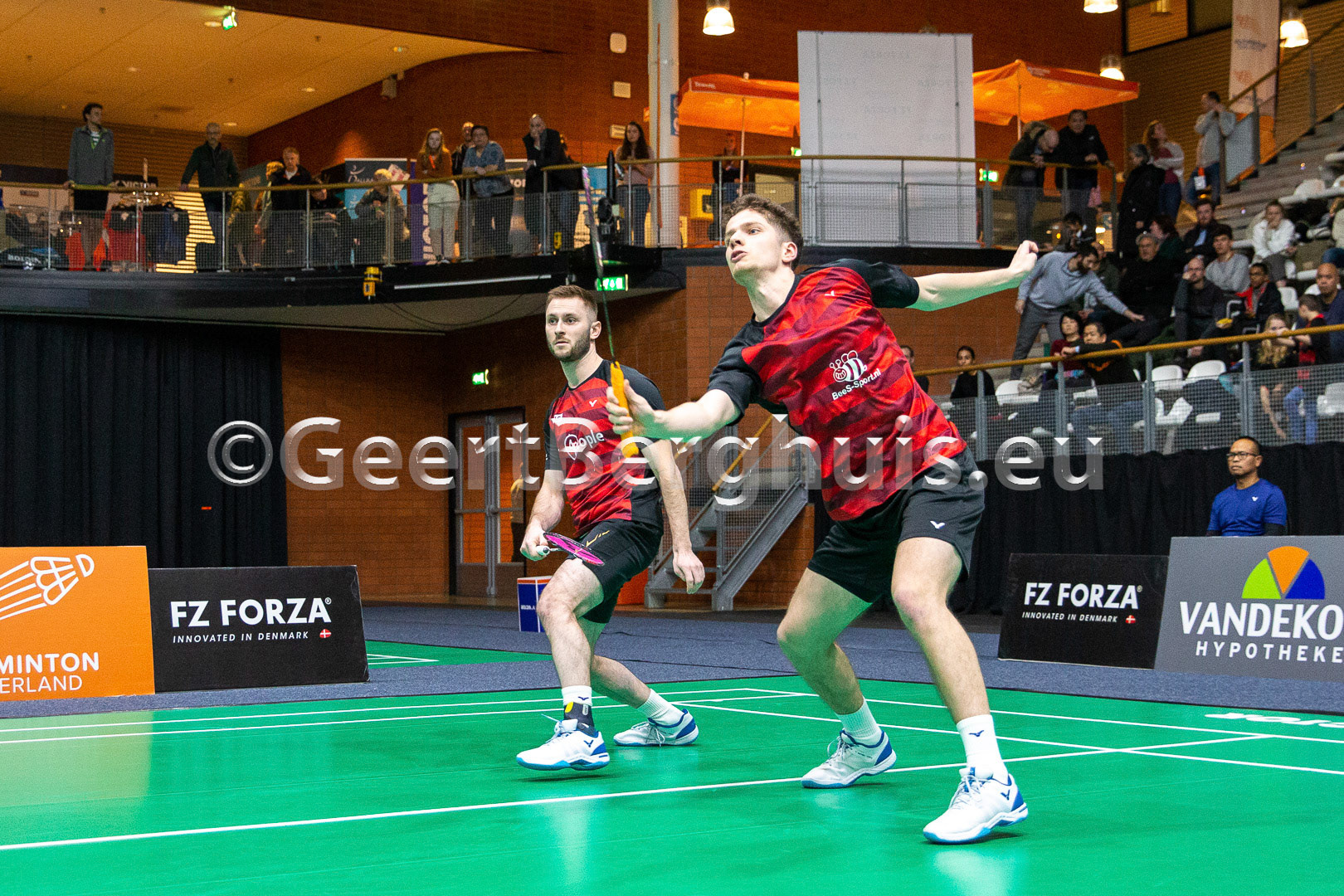 Ruben Jille, Ties van der lecq