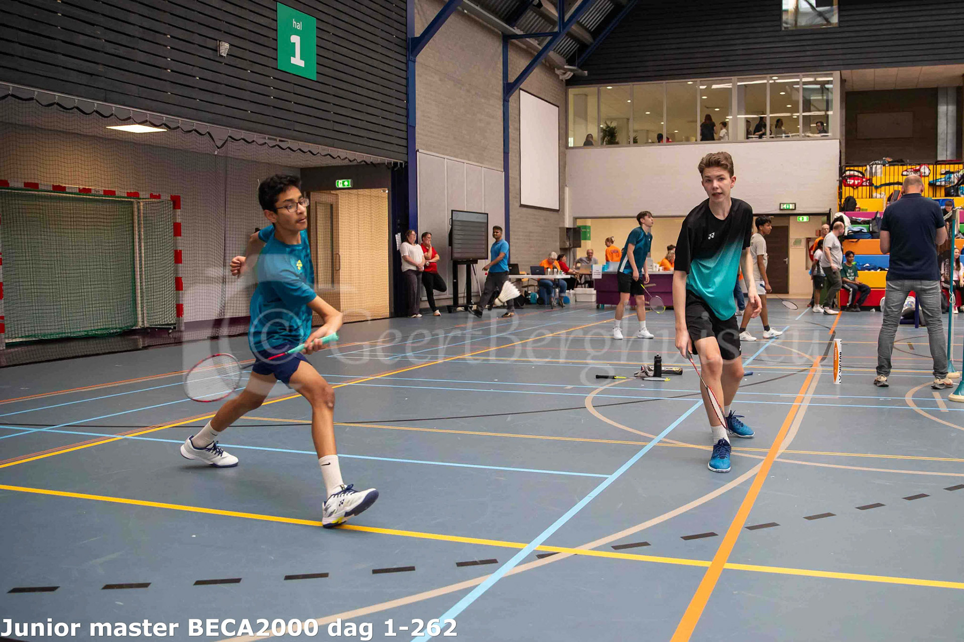 Junior master BECA 2000