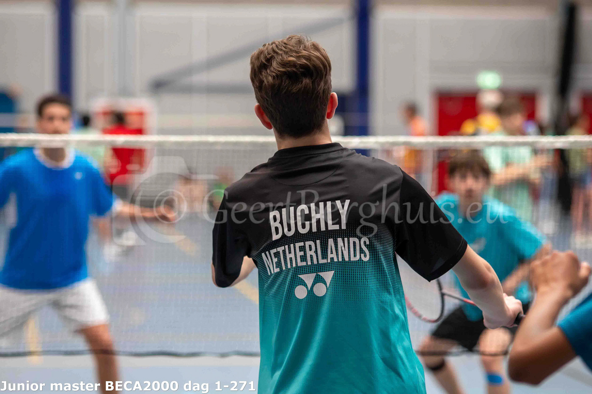 Junior master BECA 2000