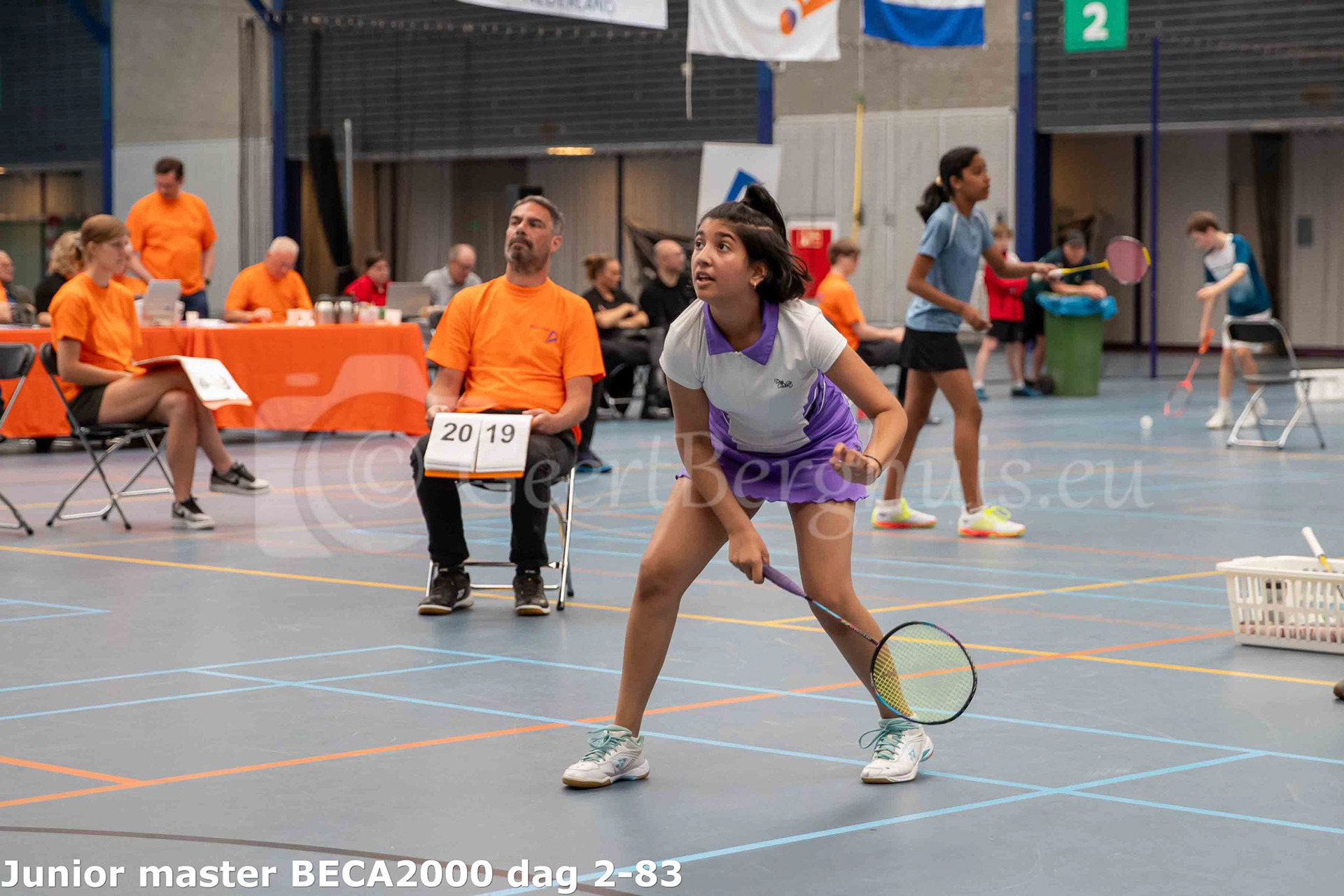 Junior master BECA2000