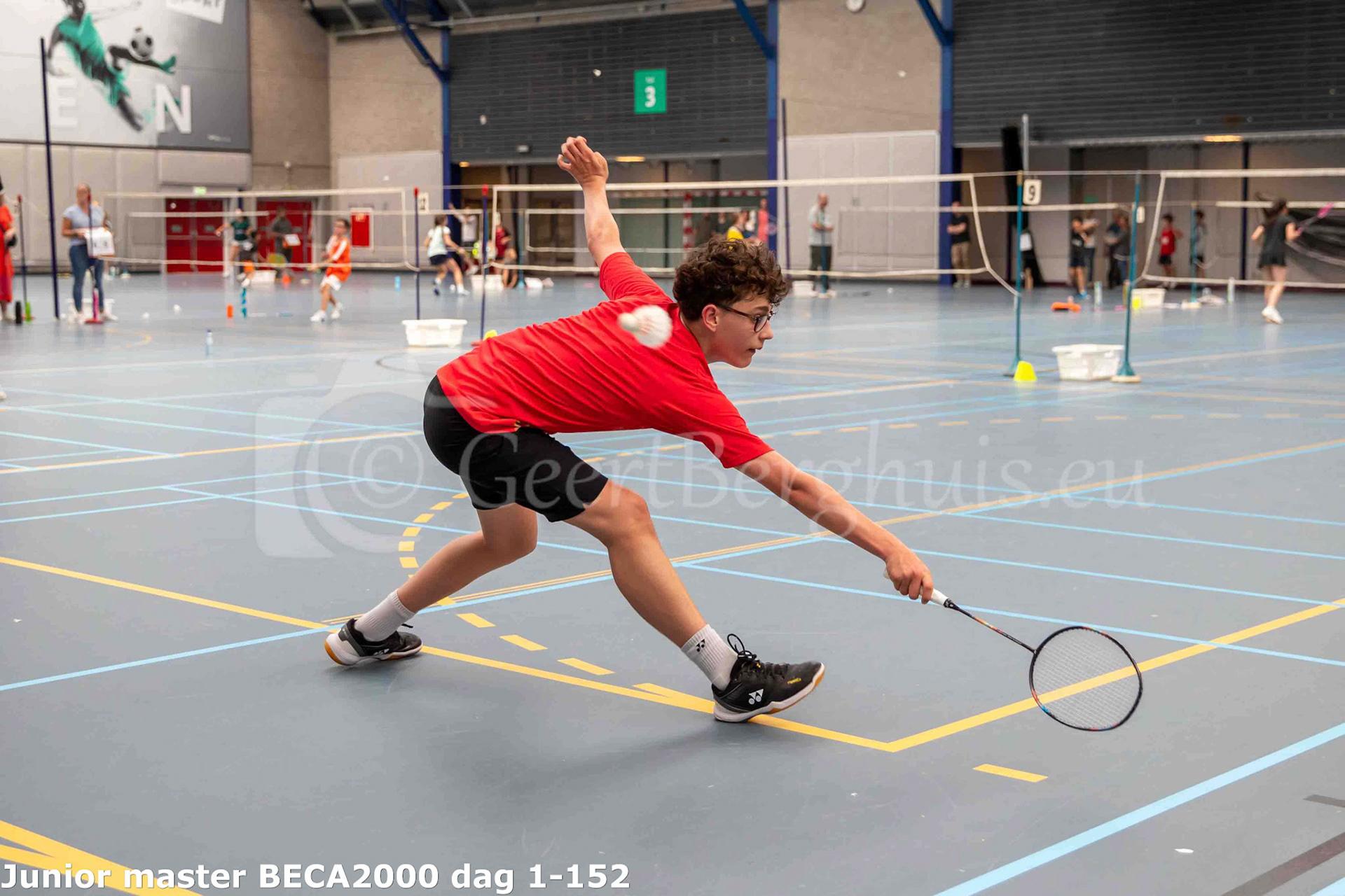 Junior master BECA 2000