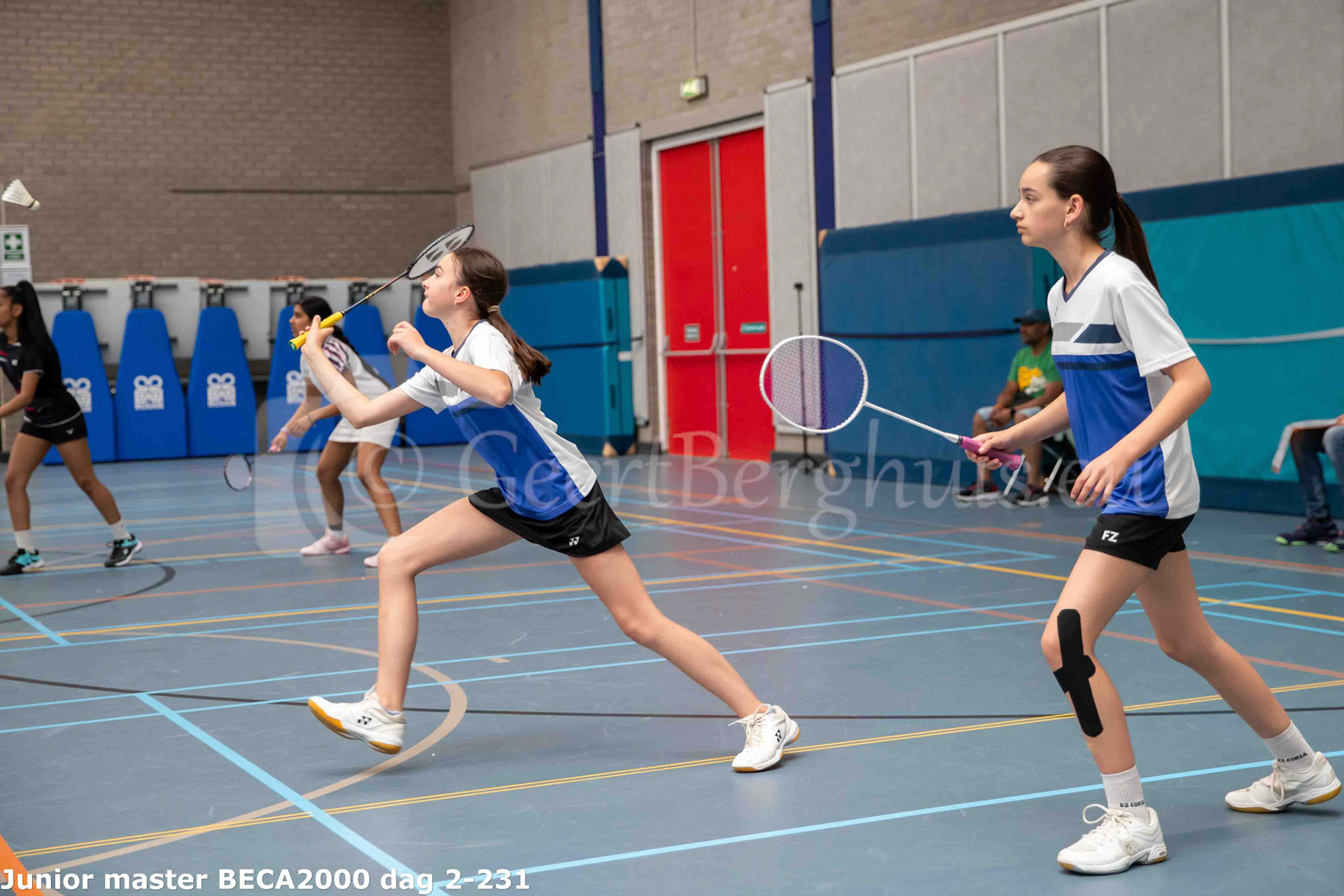 Junior master BECA2000