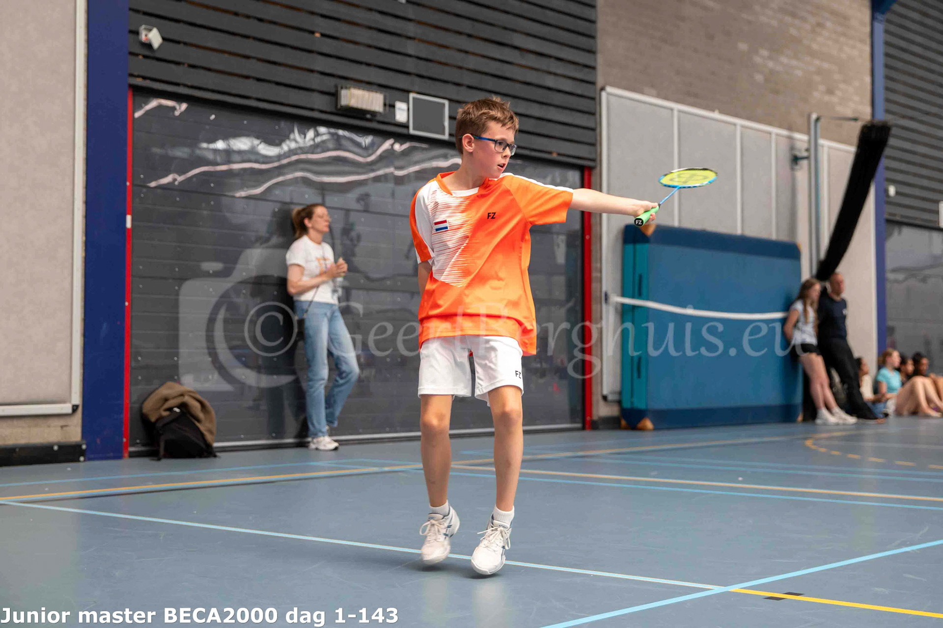 Junior master BECA 2000