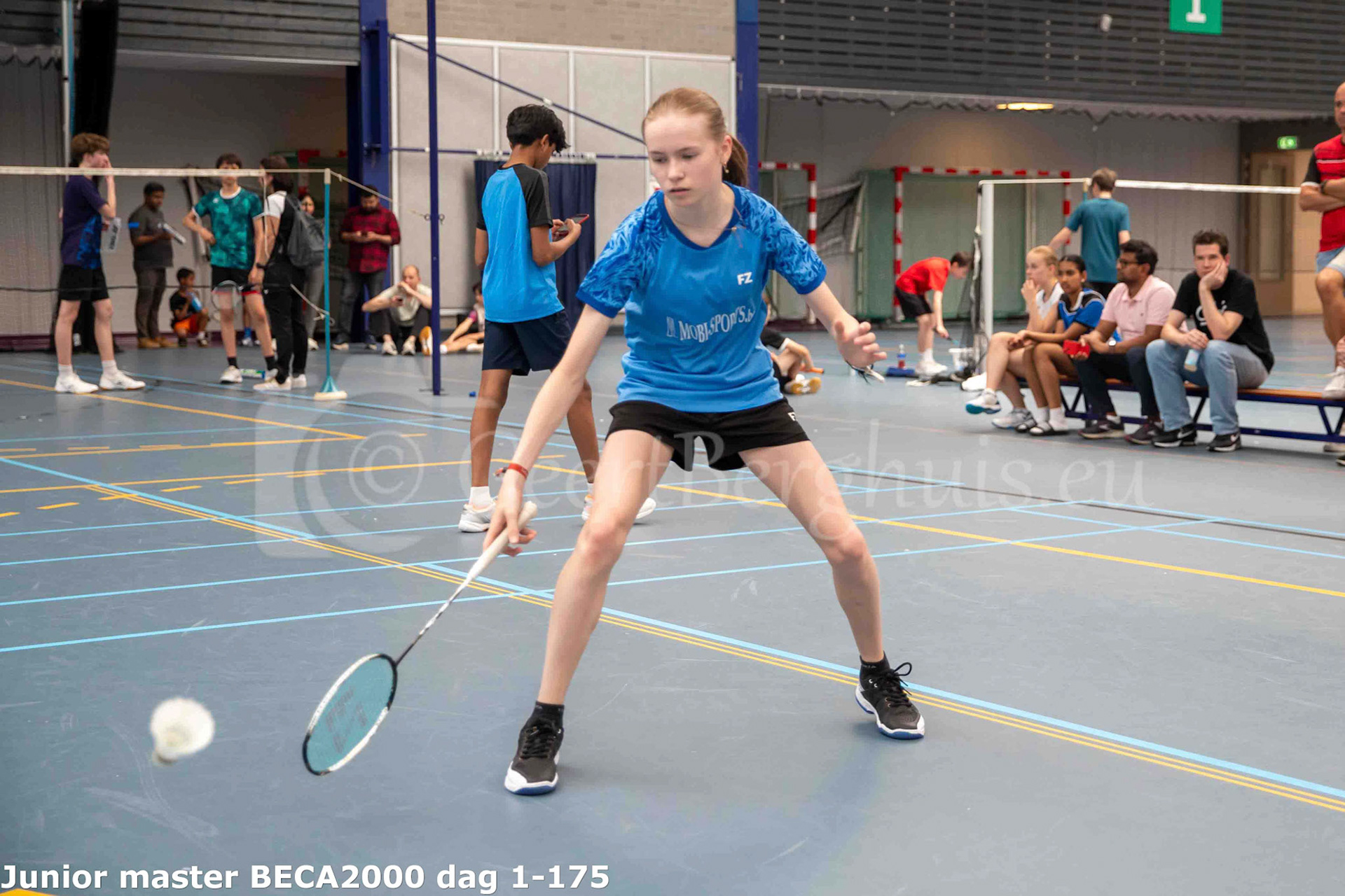 Junior master BECA 2000