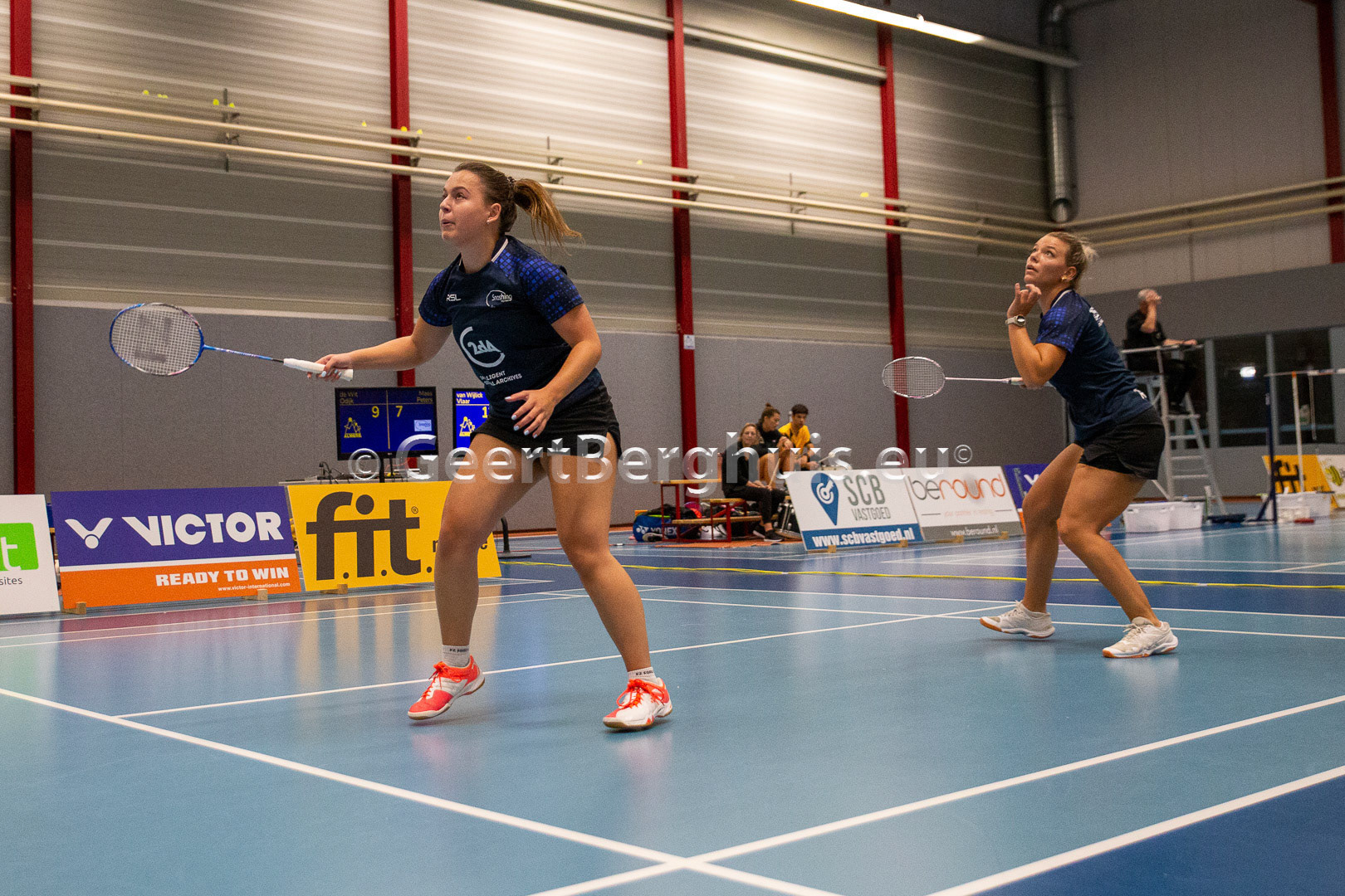 Ella Peters en Lieke Maes