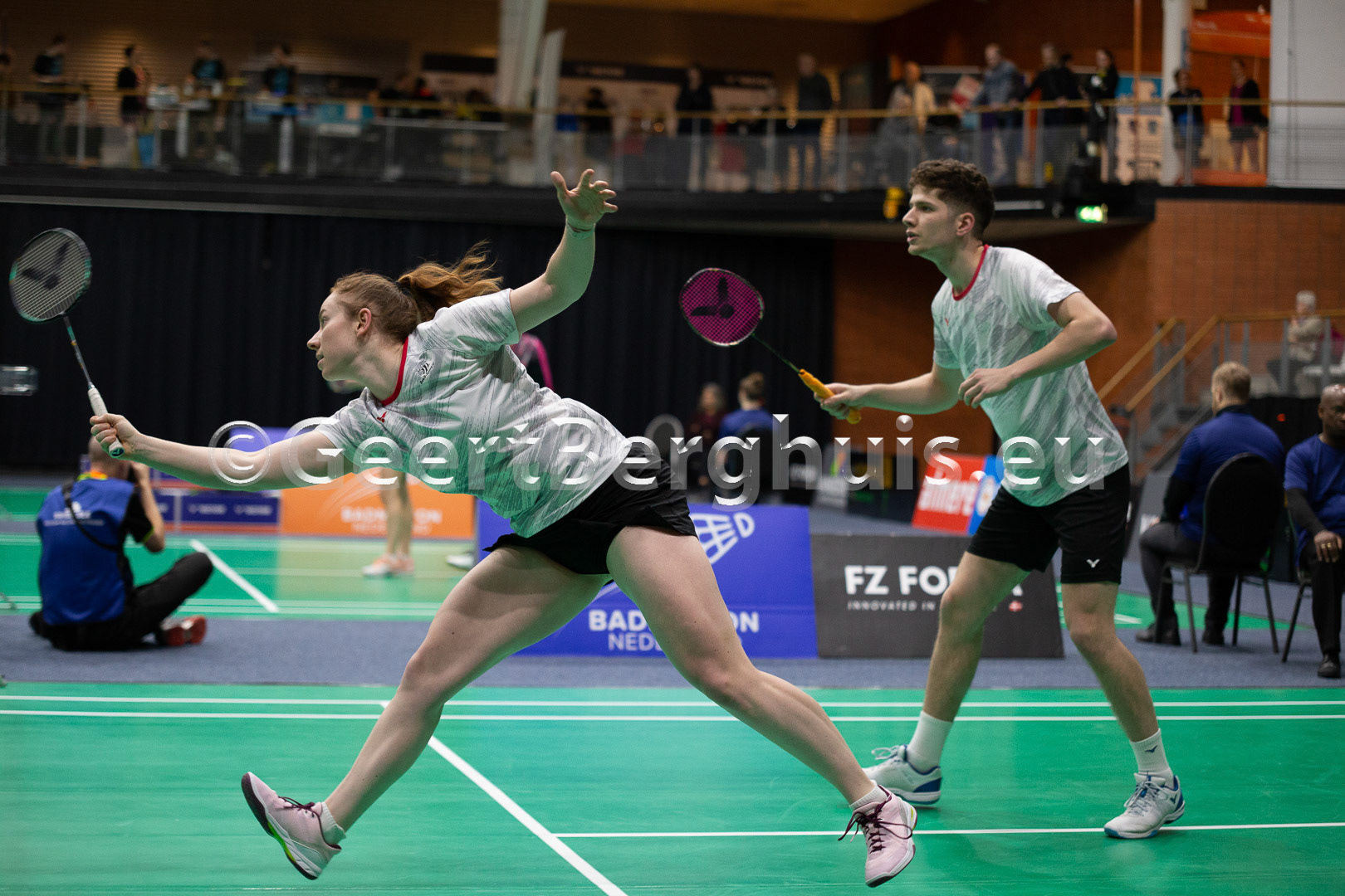 Debora Jille, Ties van der Lecq
