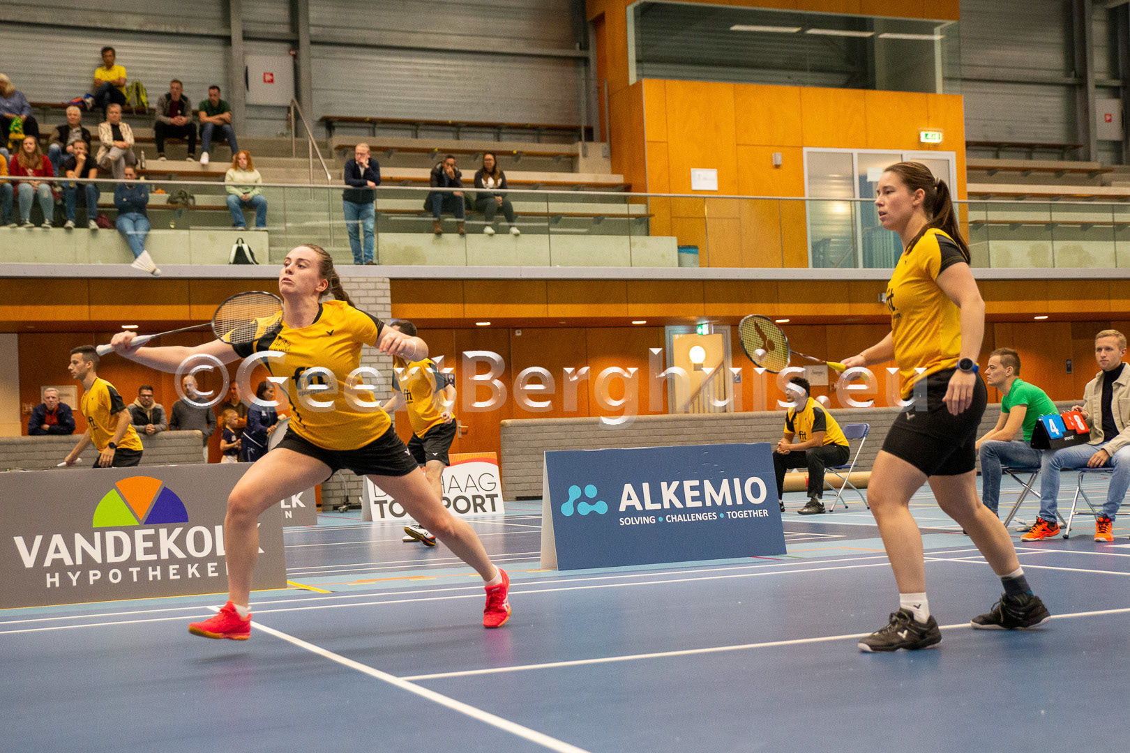 Eleanor O'Donnell en Cheryl Seinen