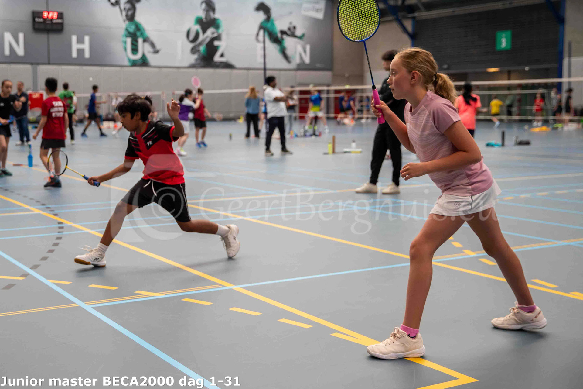Junior master BECA 2000