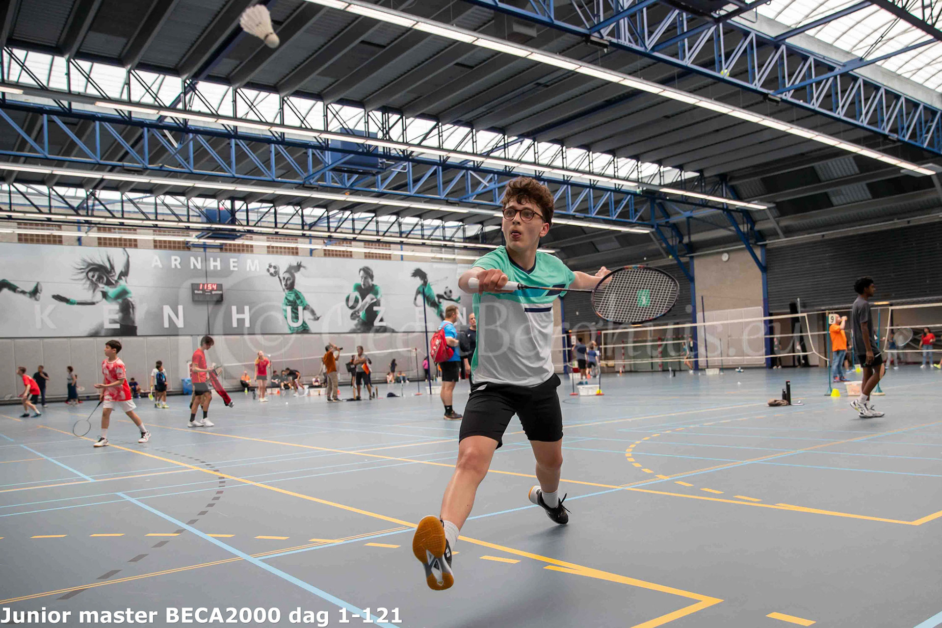 Junior master BECA 2000