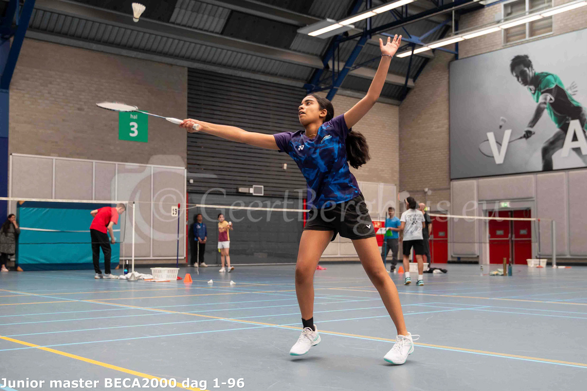 Junior master BECA 2000
