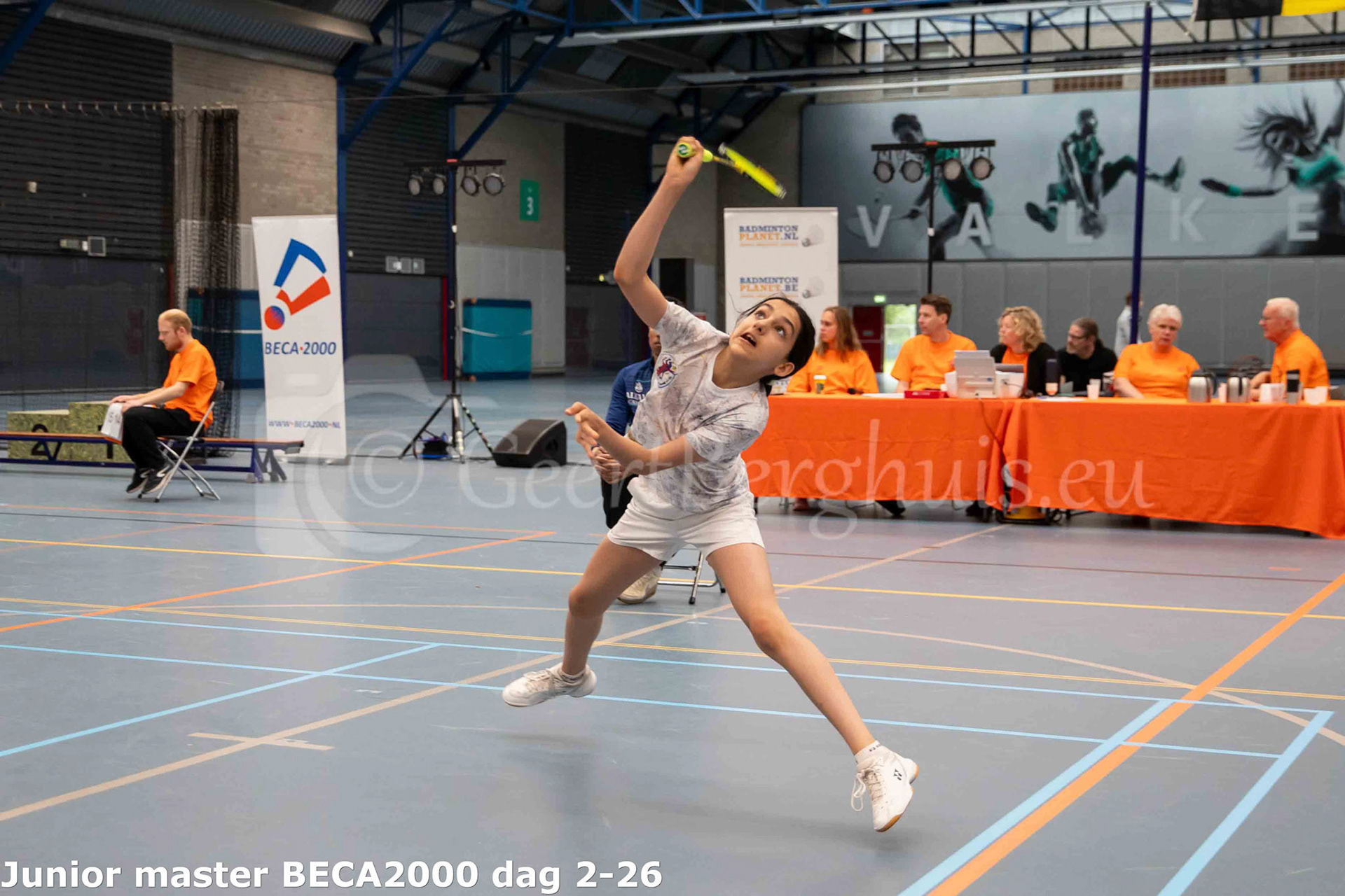 Junior master BECA2000