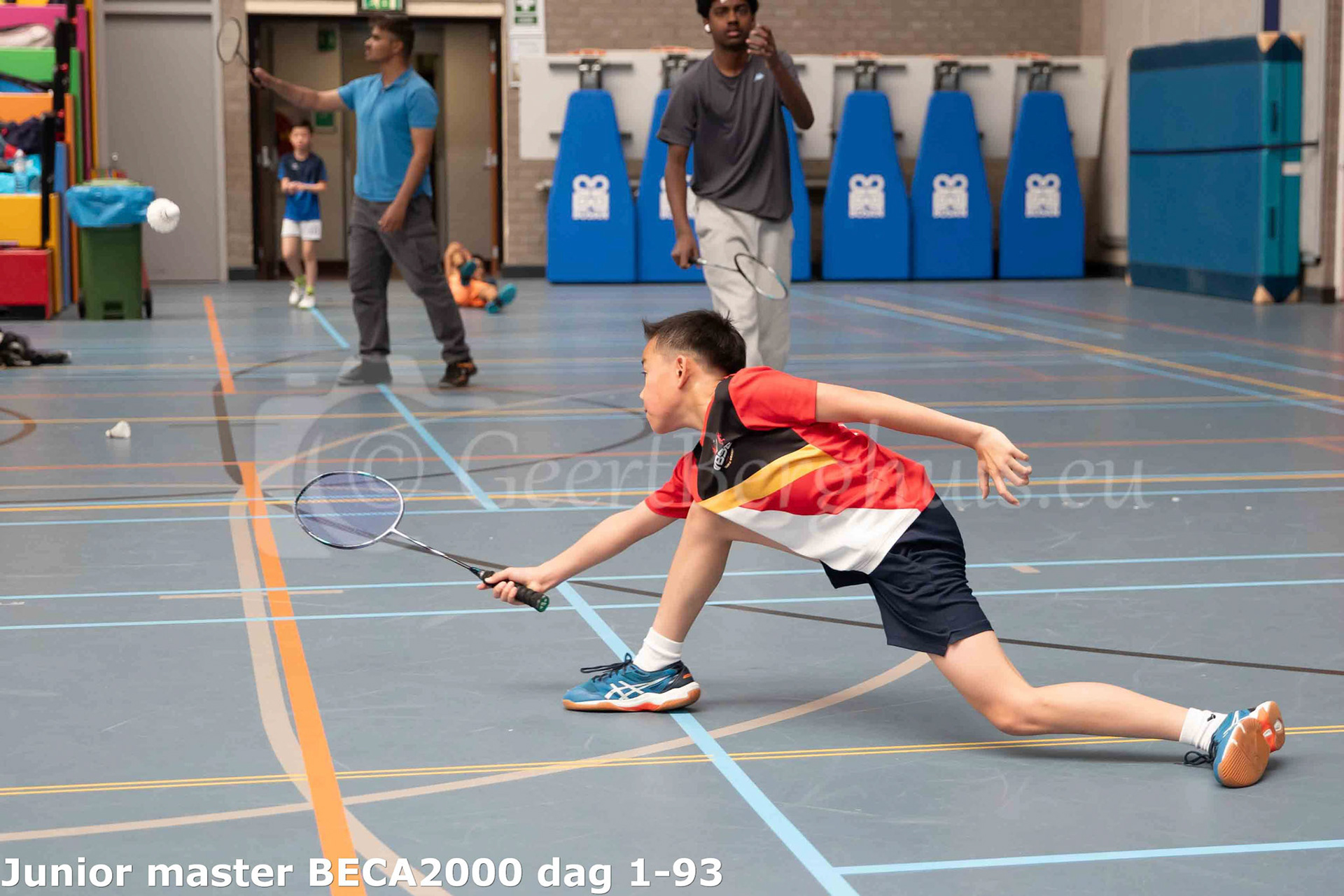 Junior master BECA 2000