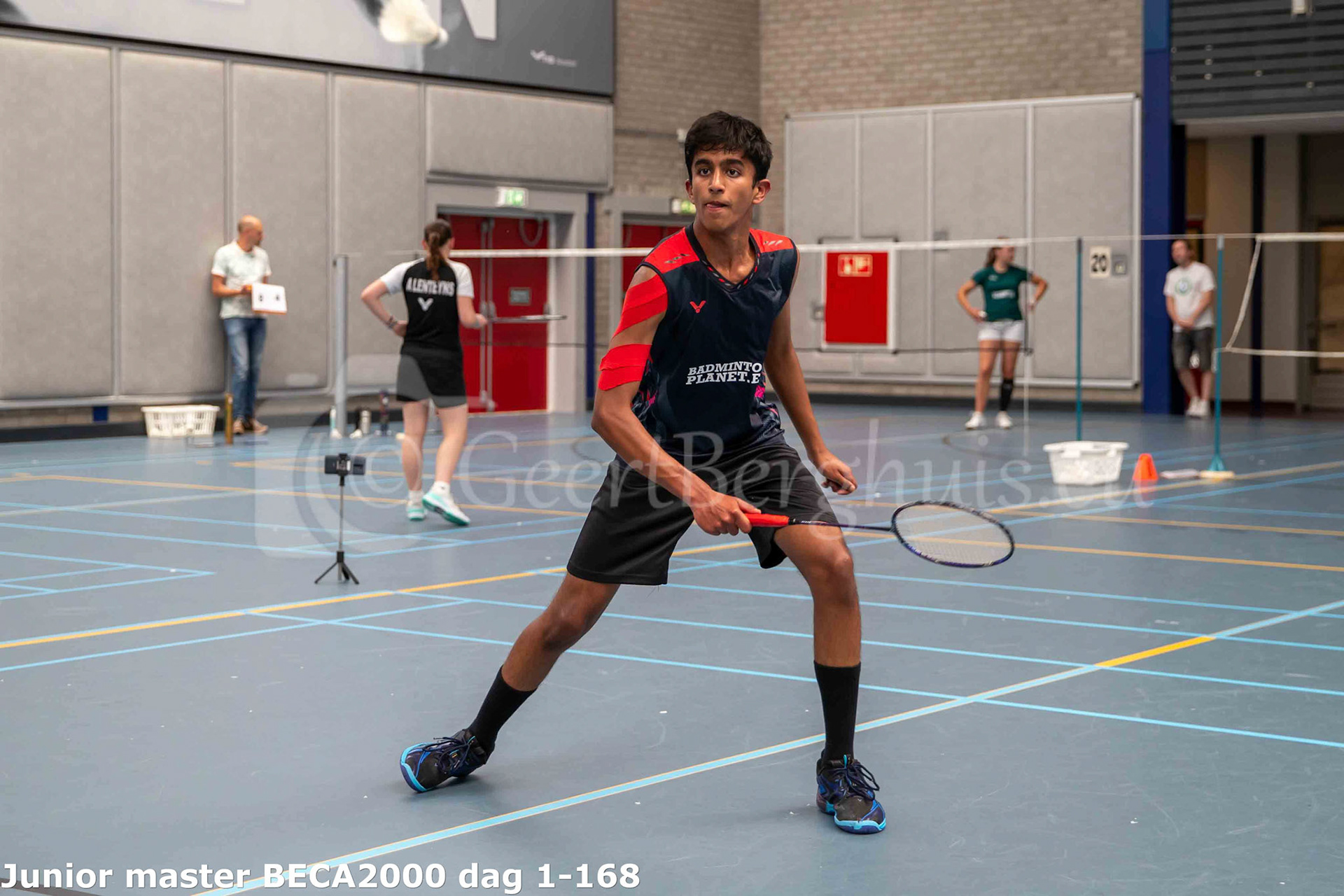 Junior master BECA 2000