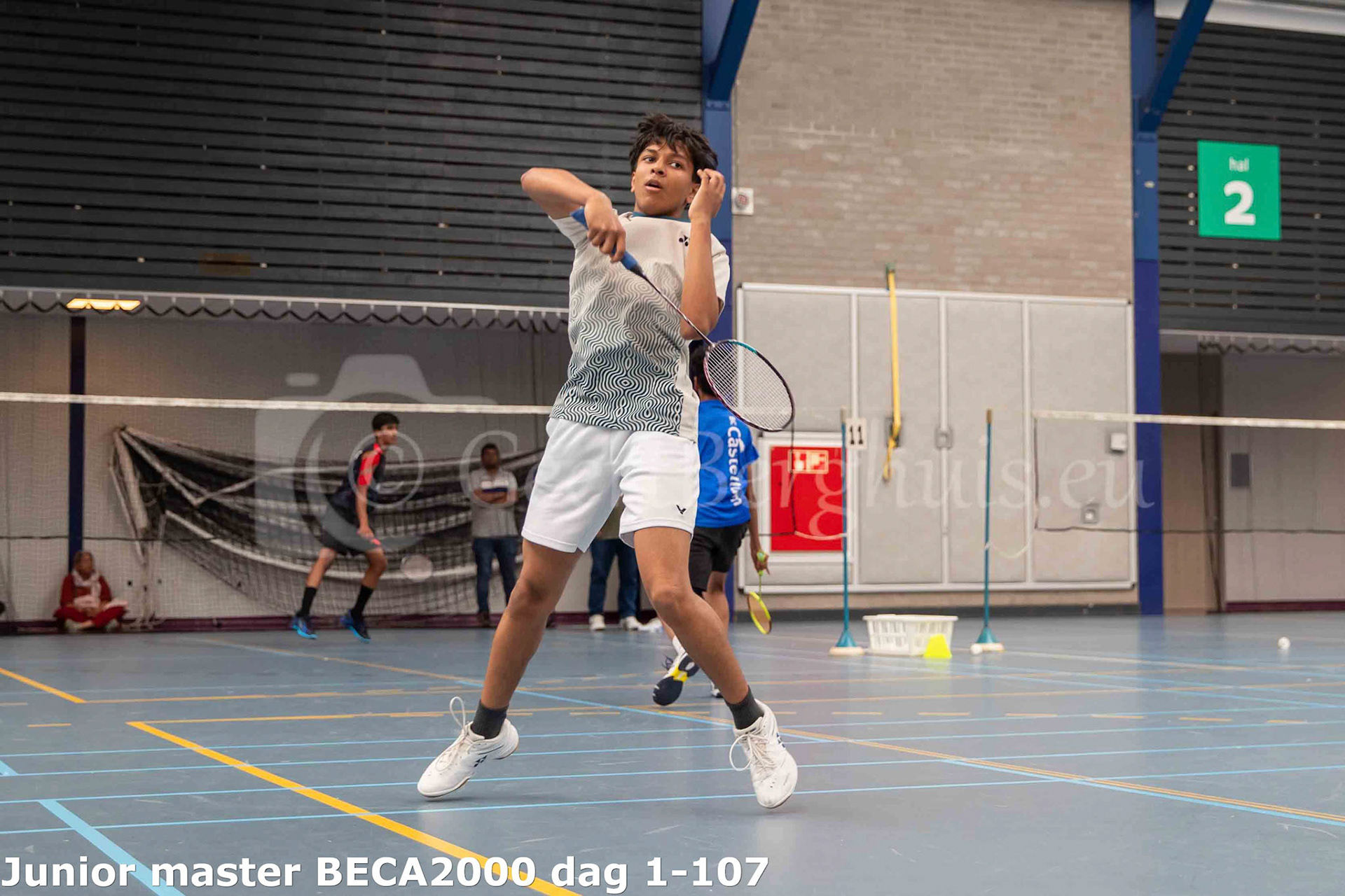 Junior master BECA 2000