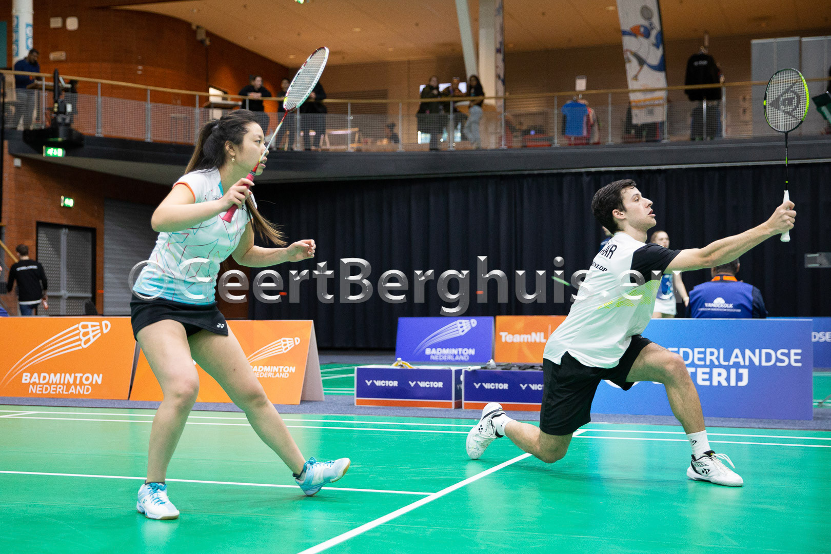 Lida Chen, Alex Vlaar