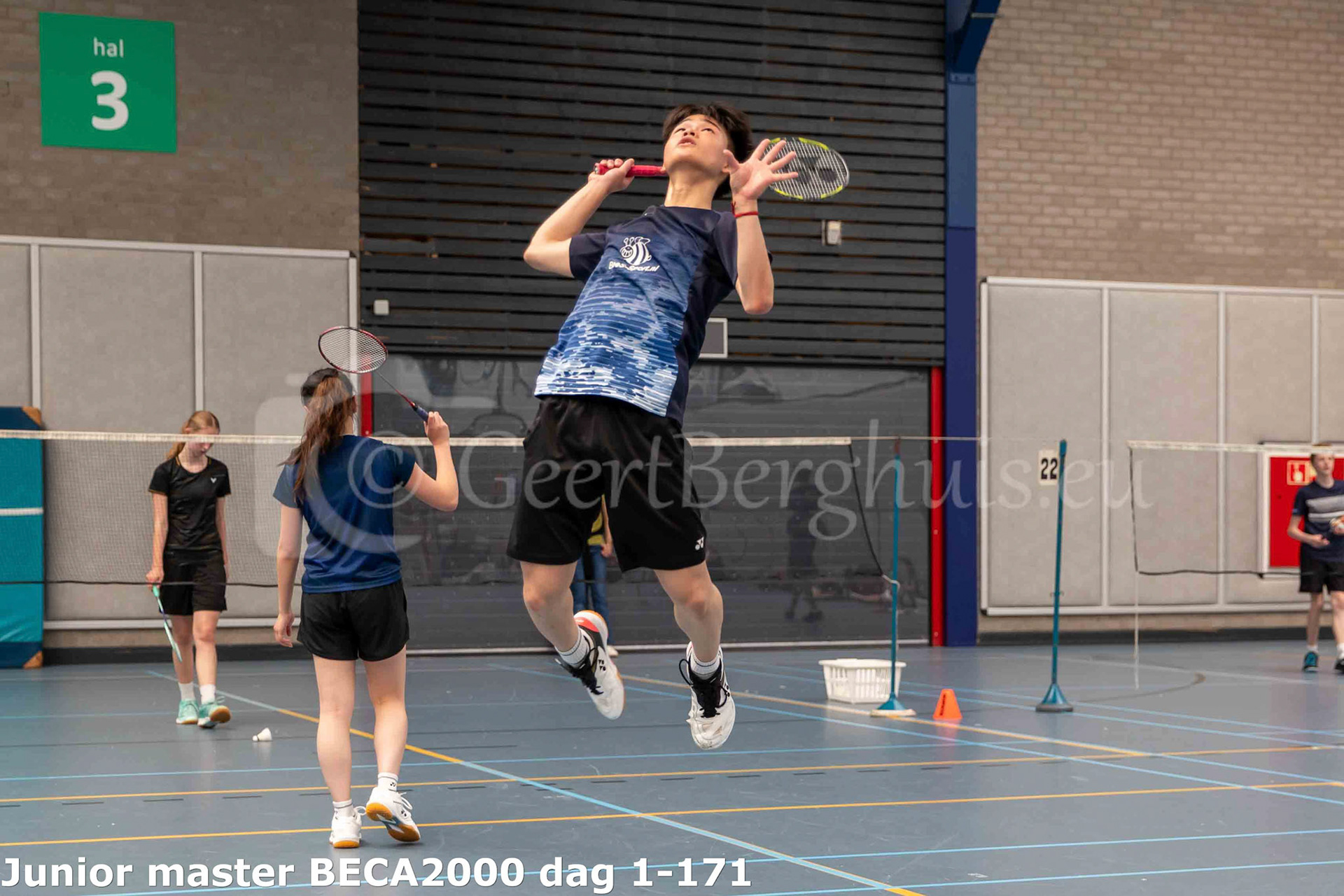 Junior master BECA 2000