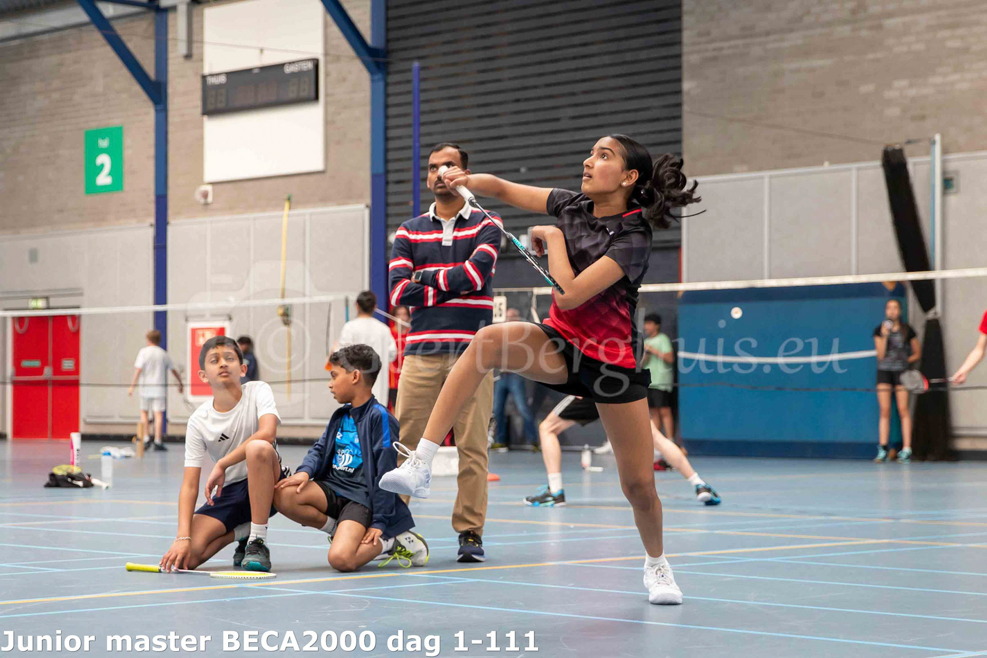 Junior master BECA 2000