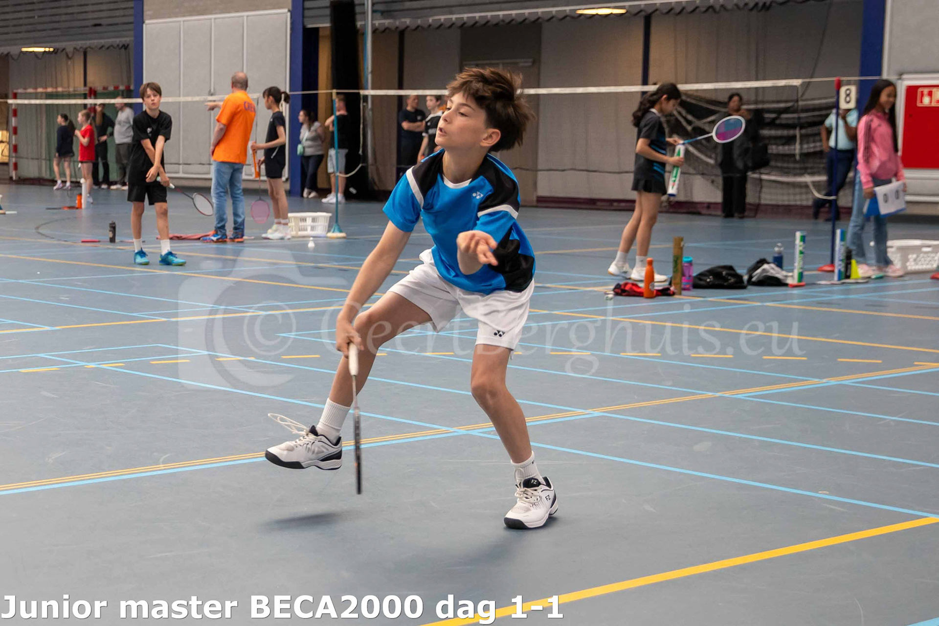 Junior master BECA 2000