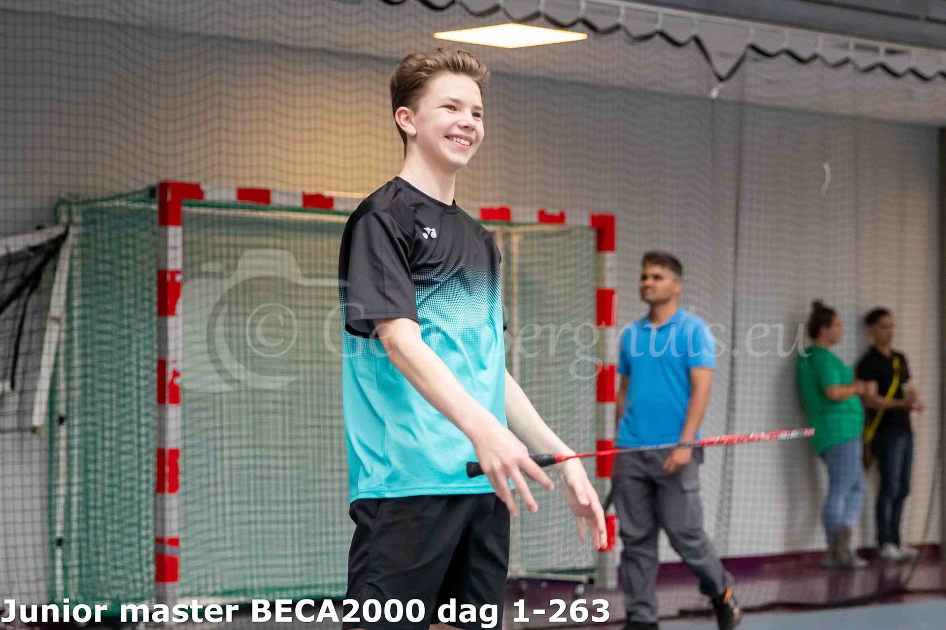 Junior master BECA 2000