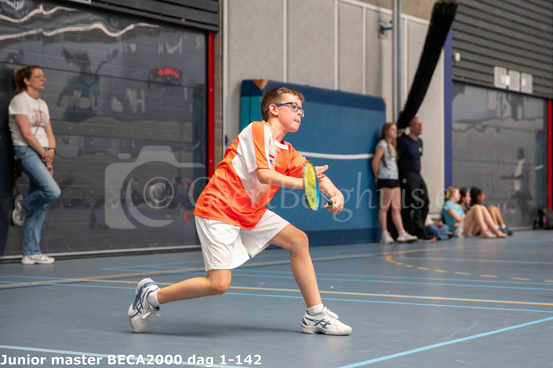 Junior master BECA 2000