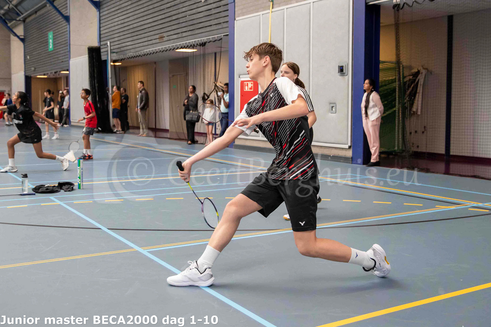 Junior master BECA 2000