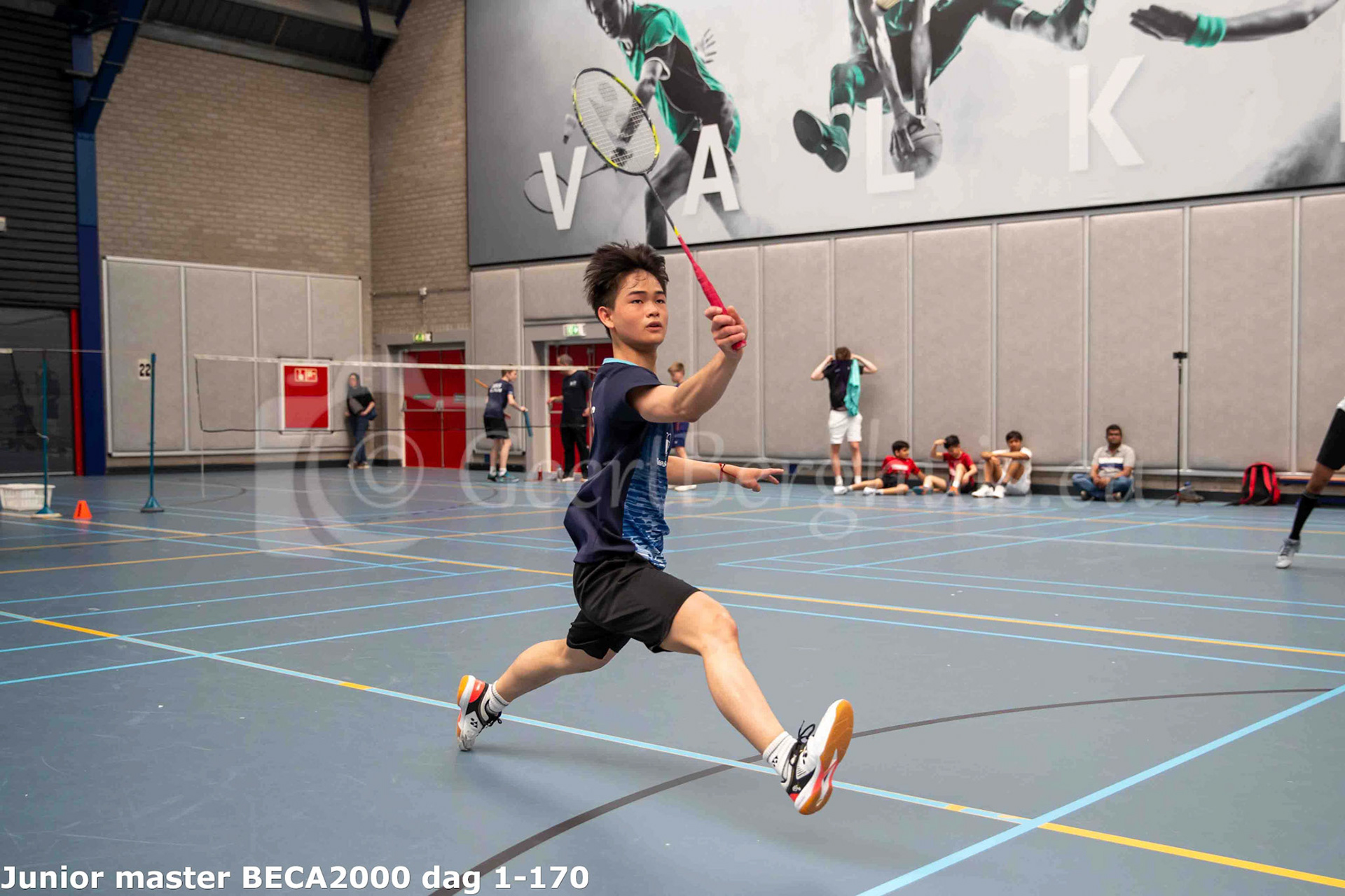 Junior master BECA 2000