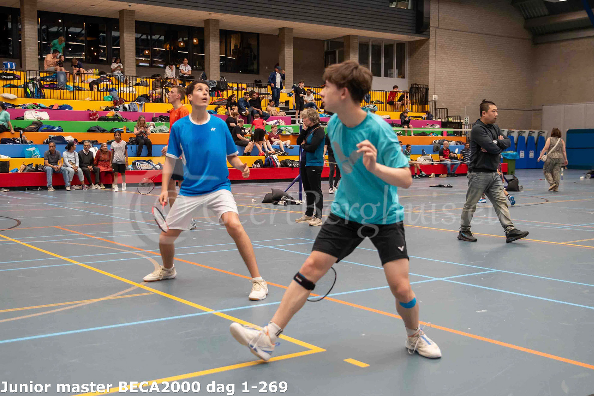 Junior master BECA 2000