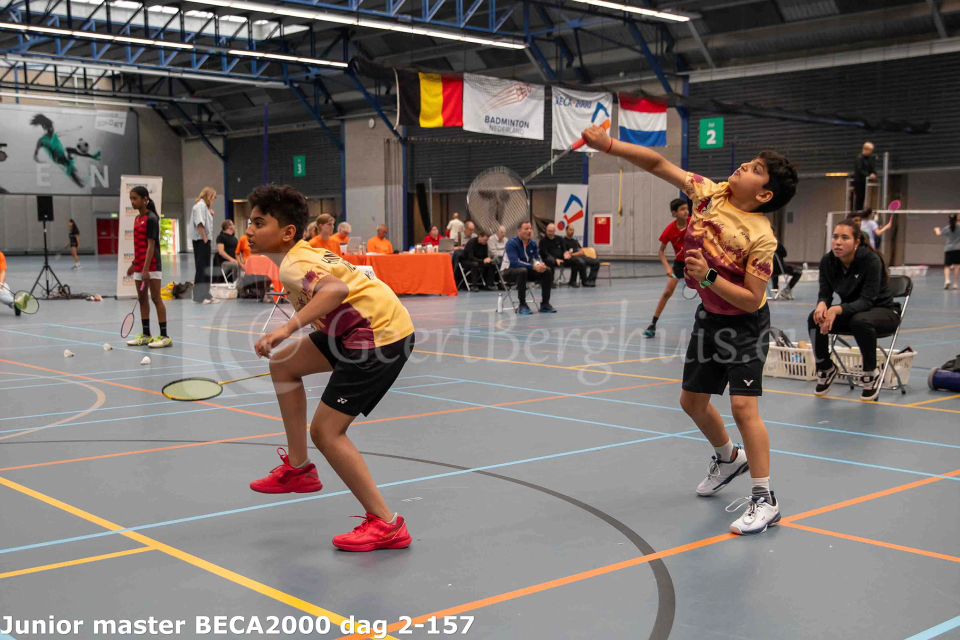 Junior master BECA2000