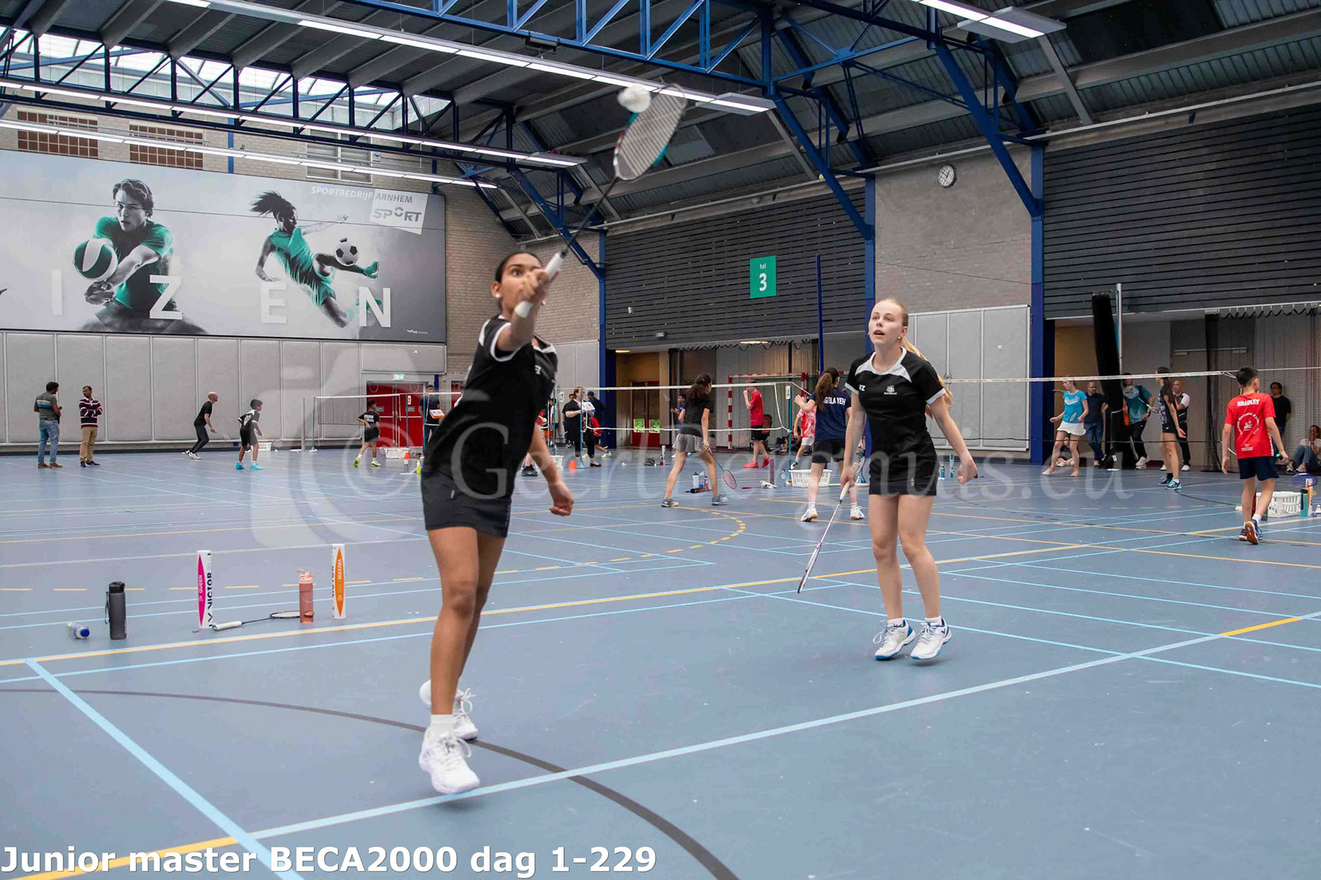 Junior master BECA 2000