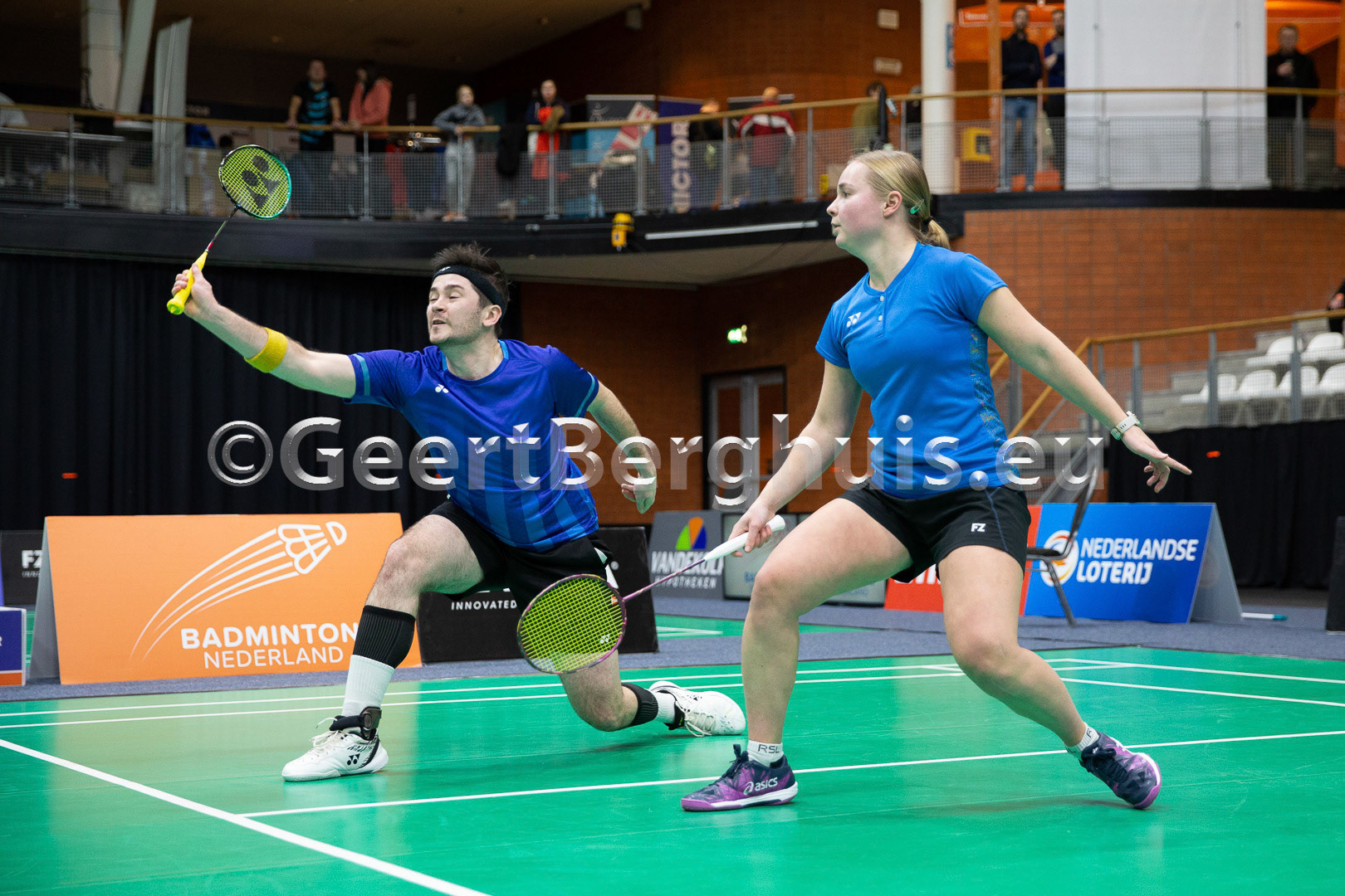 Nico Hermans, Dorien Lups