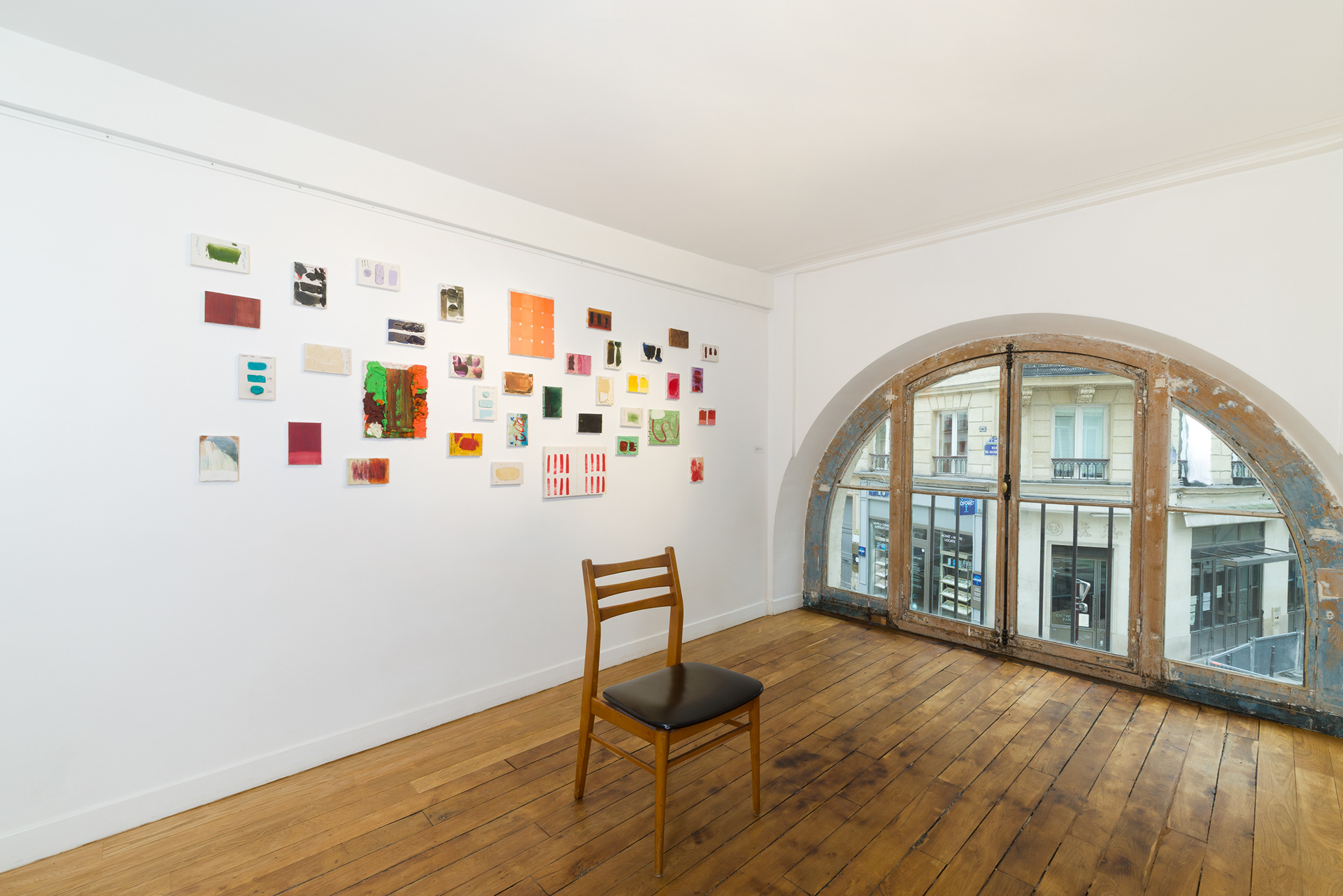 Vue de l'exposition Rafael Carneiro, De la Fabrique à l'Atelier, Avril/Mai 2025, Paris. Production Just Believe in Art. © Adrien Thibault