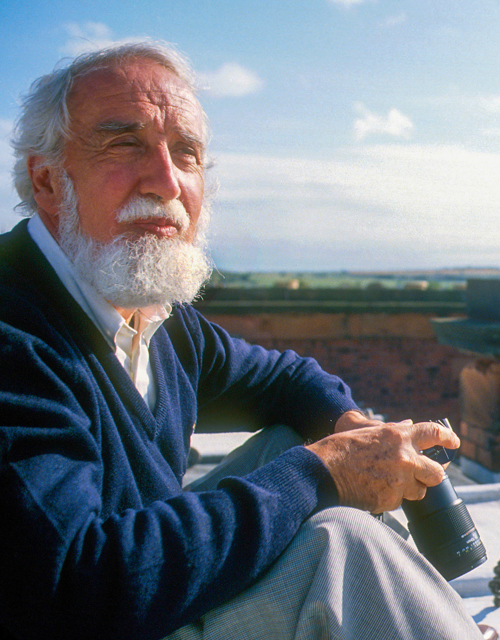 Desmond Muirhead, 1990