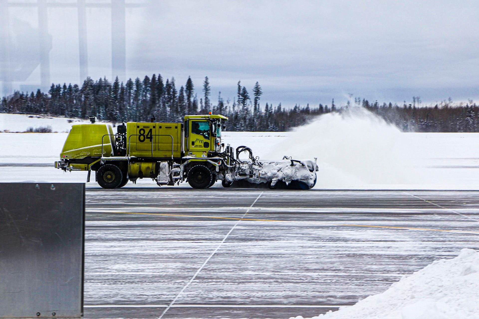 Keeping the runway free of snow