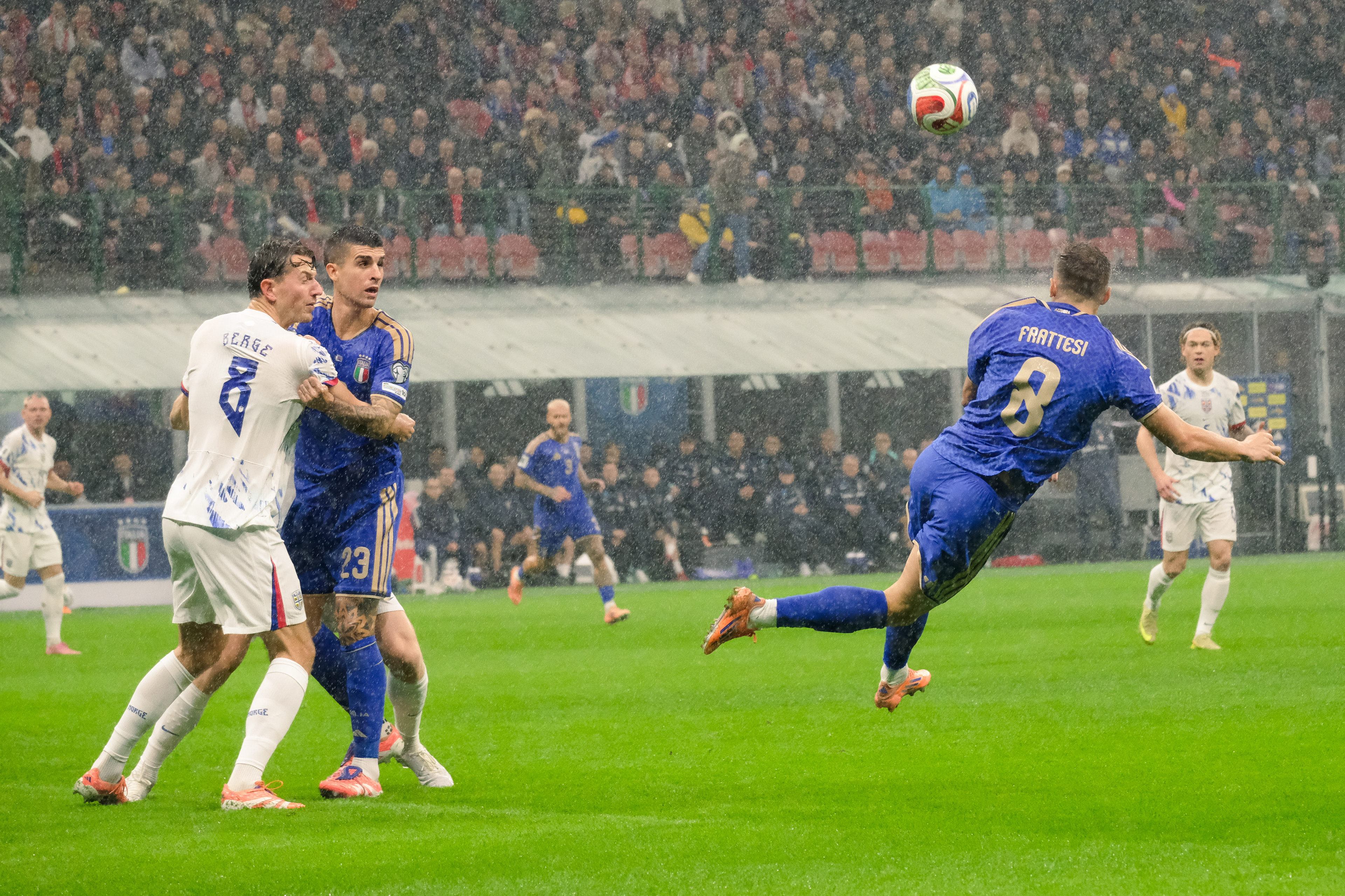 Italy against Norway during the European Qualifiers 2025 match at Giuseppe Meazza Stadium (San Siro) in Milan, Italy, on 16 November 2025/2026; in the photo: Davide Frattesi (Italy)