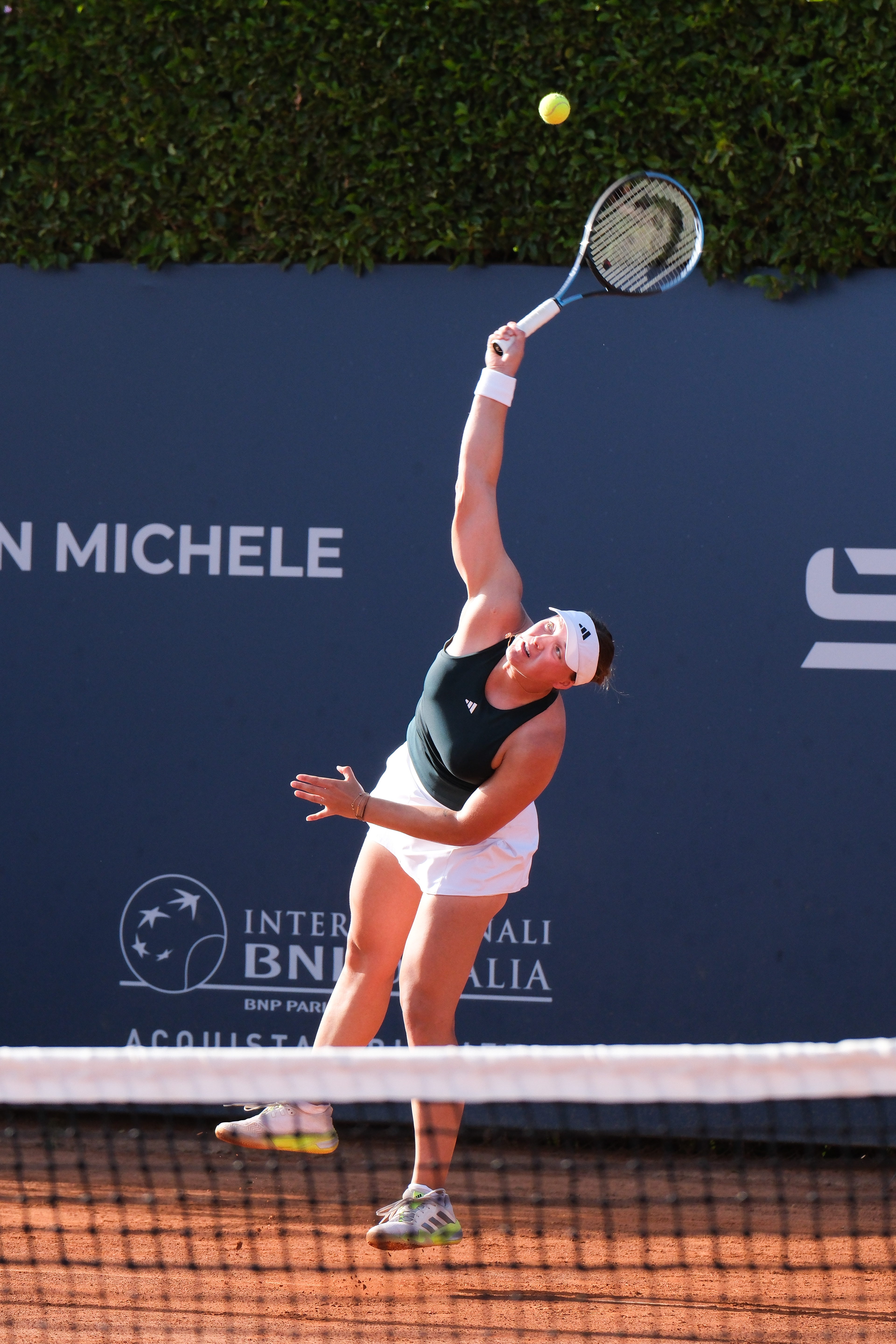 JULIE NEIMEYER - Palermo Ladies Open 2025 // PALERMO, ITALY - JULY 22: Julie Neimeyer in action during a PLO 2025's match at Country Time Club on July 22, 2025 in Palermo, Italy. (Photo by Federico Serra)