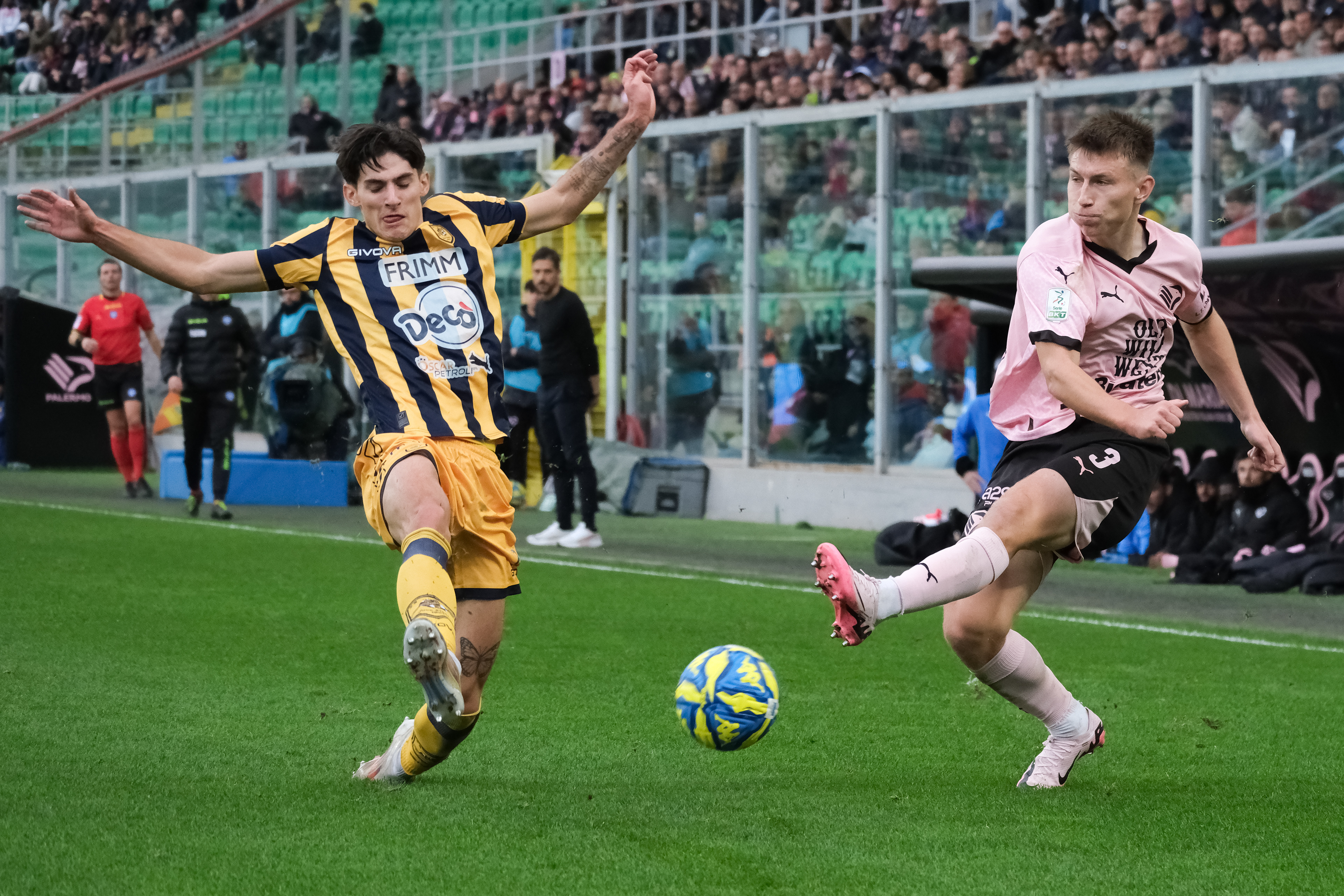 PALERMO v JUVE STABIA - Serie B // PALERMO, ITALY - SEPTEMBER 19: Christian Pierbon (L) and Lund (R) of Palermo FCduring the Serie B match between Palermo FC and Juve Stabia at Stadio Comunale Renzo Barbera on september 19, 2025 in Palermo, Italy. (Photo by Federico Serra)