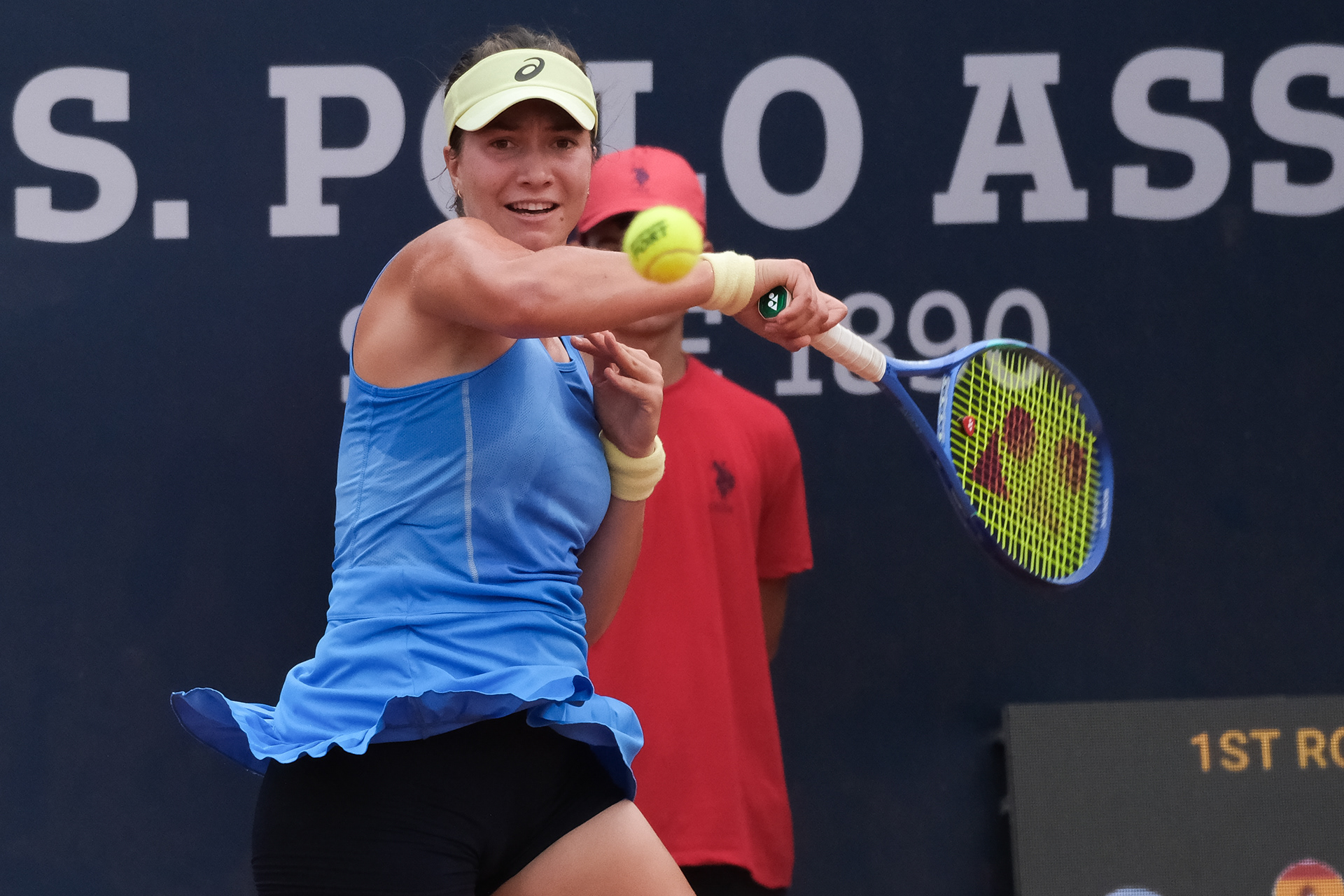LOLA RADIVOJEVIC - Palermo Ladies Open 2025 // PALERMO, ITALY - JULY 21: Lola Radivojevic in action during a PLO 2025's match at Country Time Club on July 21, 2025 in Palermo, Italy. (Photo by Federico Serra)