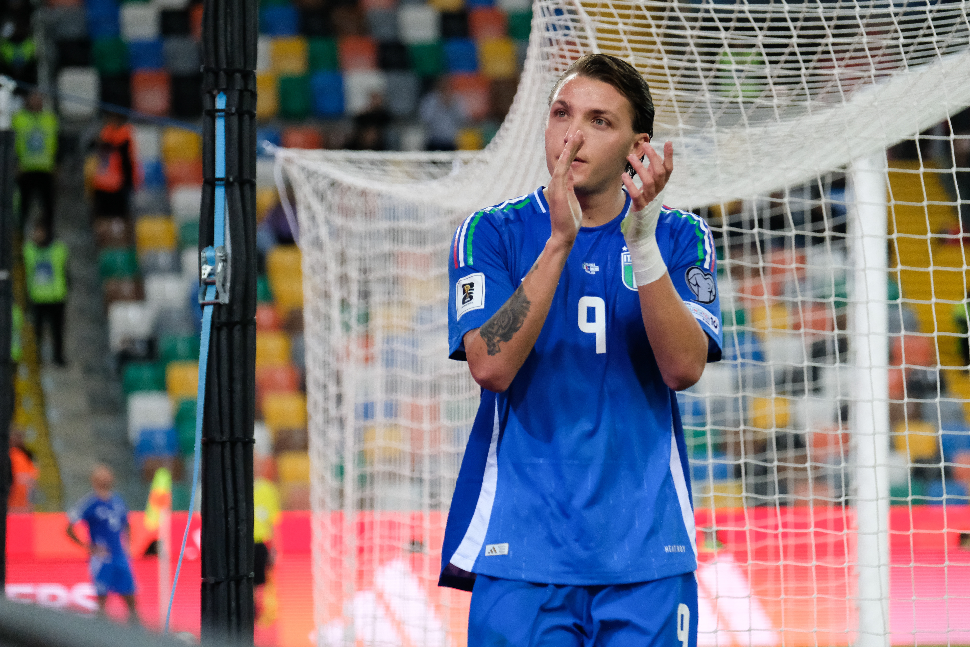 ITALY FC v ISRAEL - FIFA World CUP 2026 - Qualification Round // UDINE, ITALY - OCTOBER 14: Mateo Retegui of Italy during the match between Italy and Israel at Stadio Friuli on october 14, 2025 in Udine, Italy. (Photo by Federico Serra)