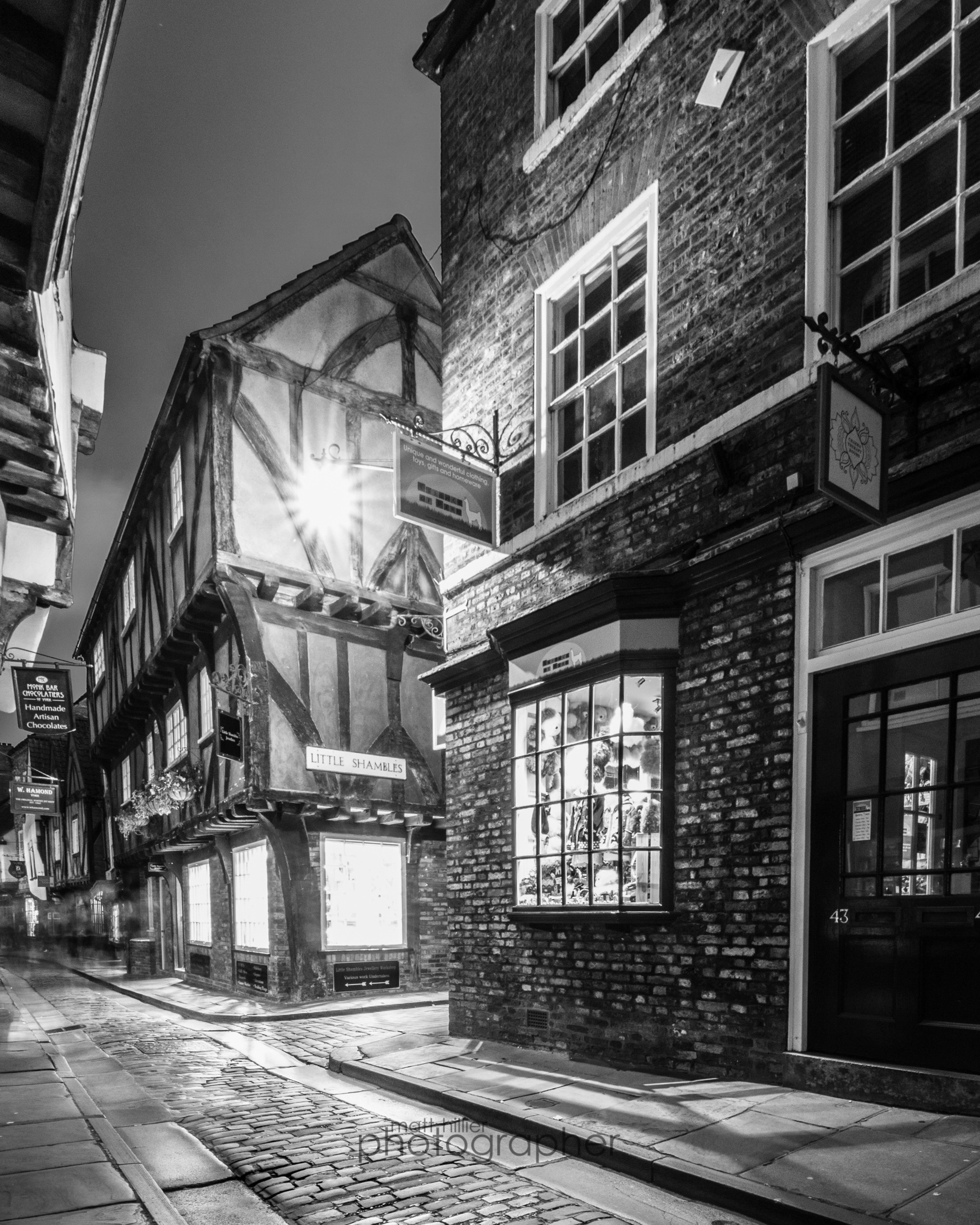The Little Shop of Light, The Shambles