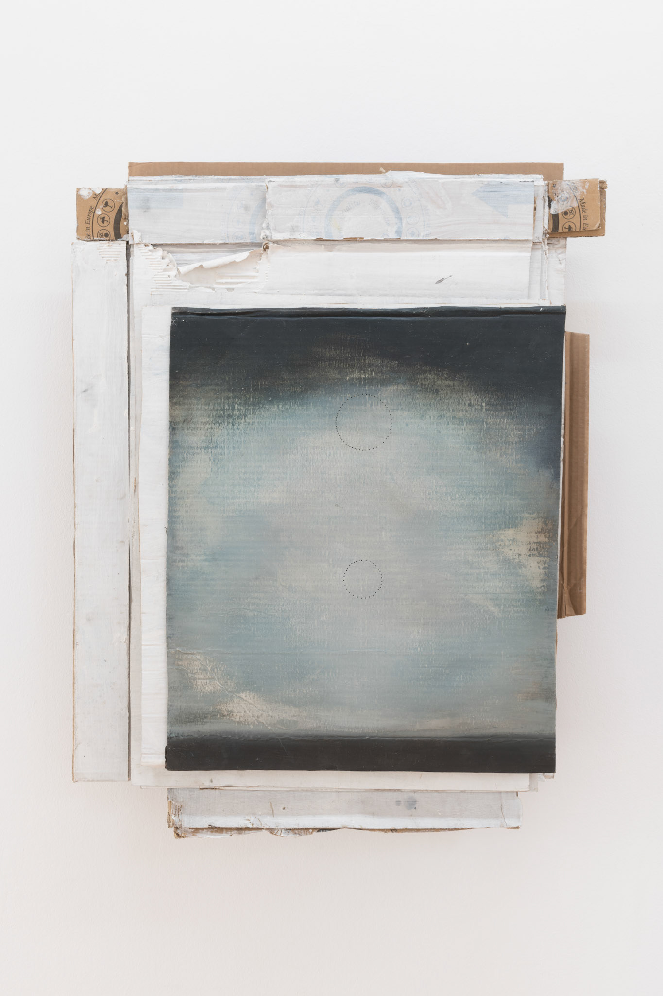 Transizione/moltiplicazione, 2020, oil on cardboard, 86x66x15,5 cm