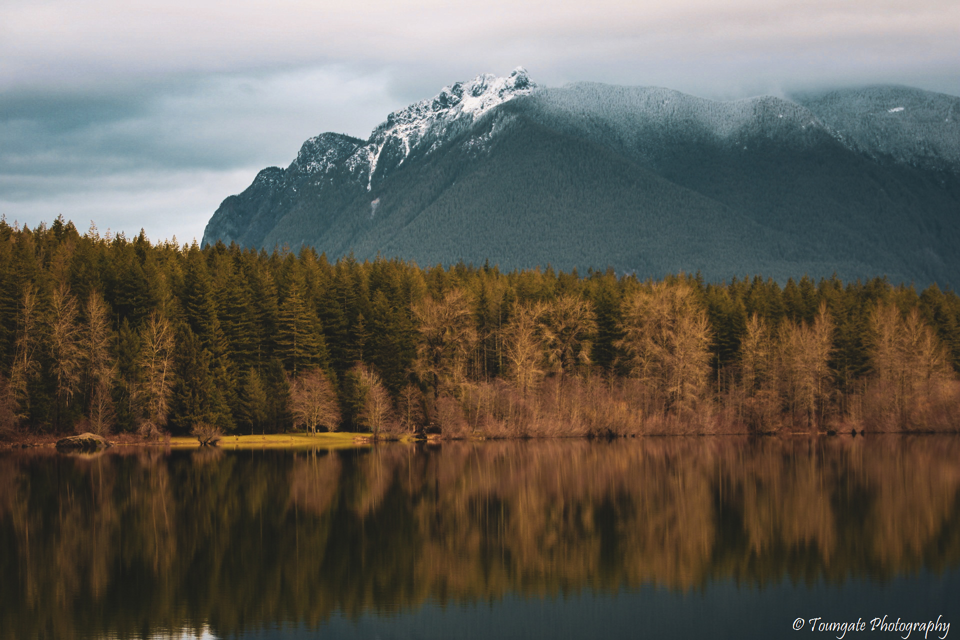 Rattlesnake Lake
