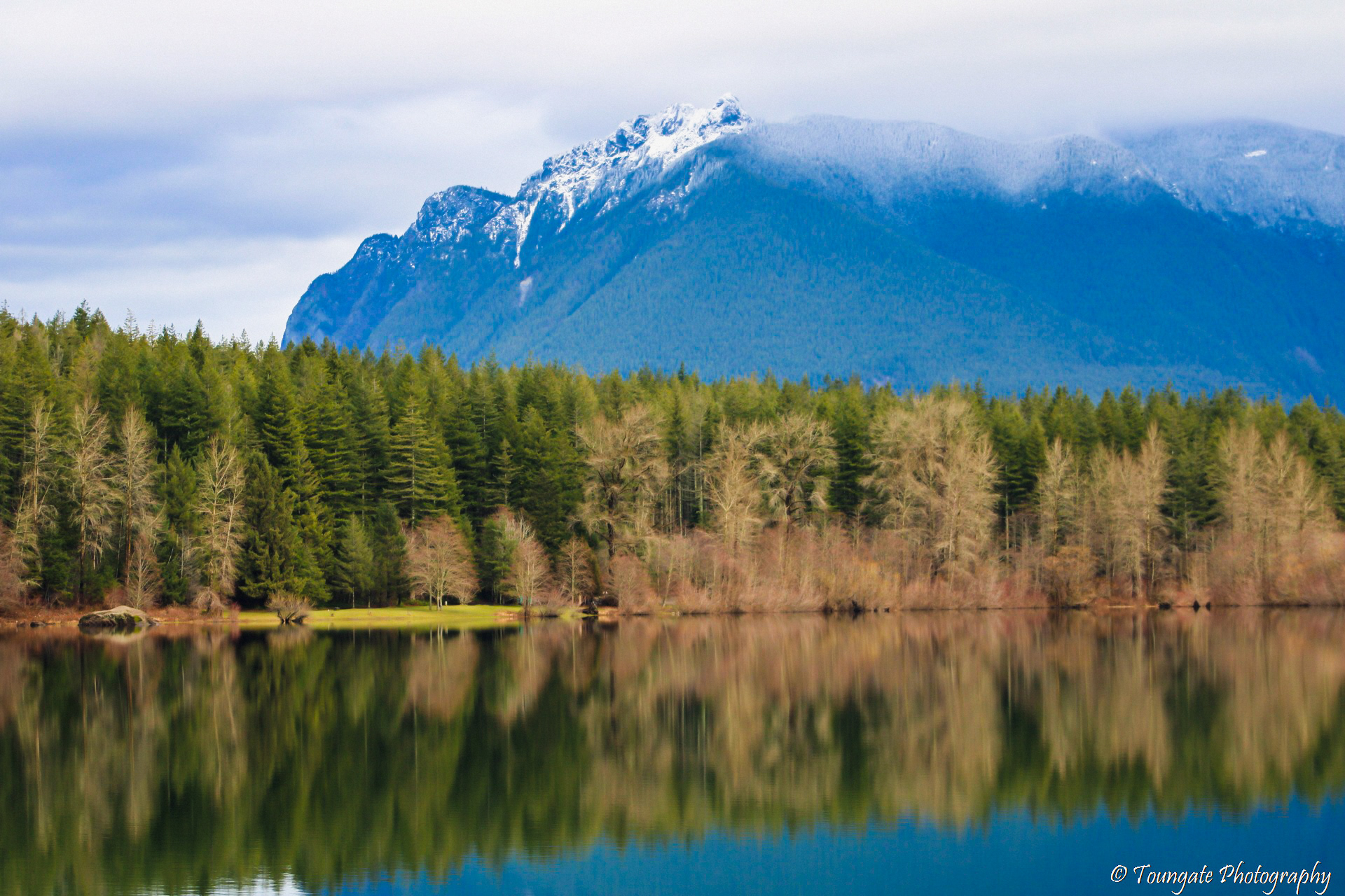 Rattlesnake Lake
