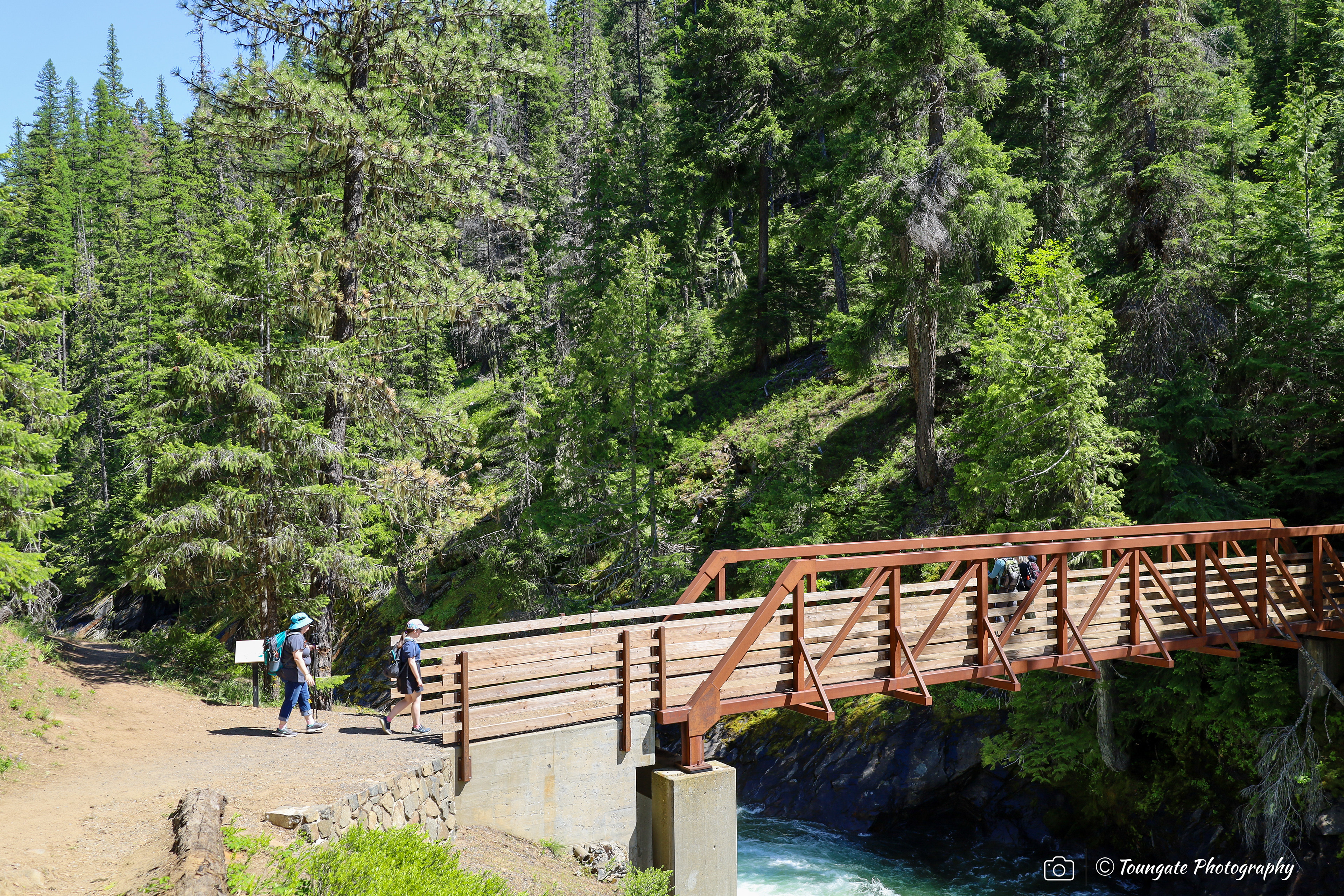 Icicle Gorge Trail