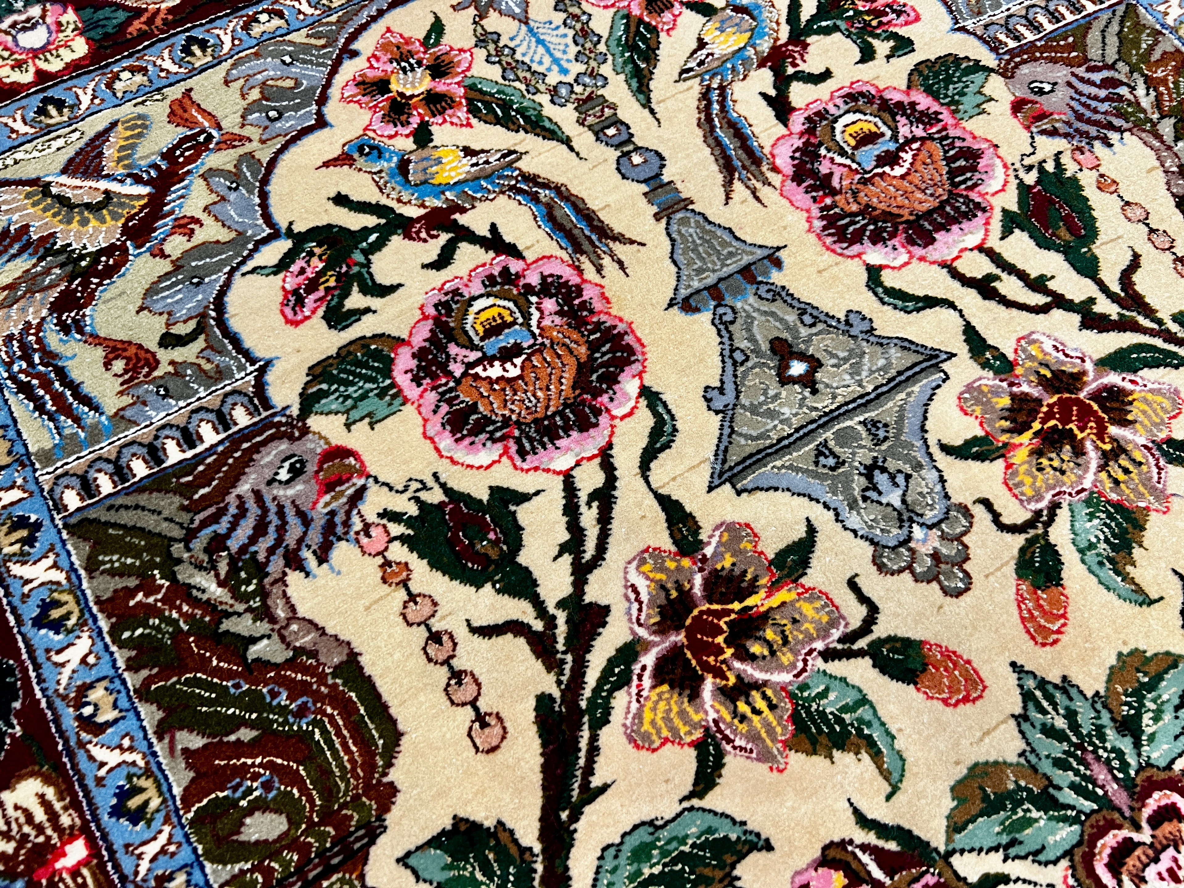 AS21-387A - Persian Isfahan W&S - 79 x 113 cm