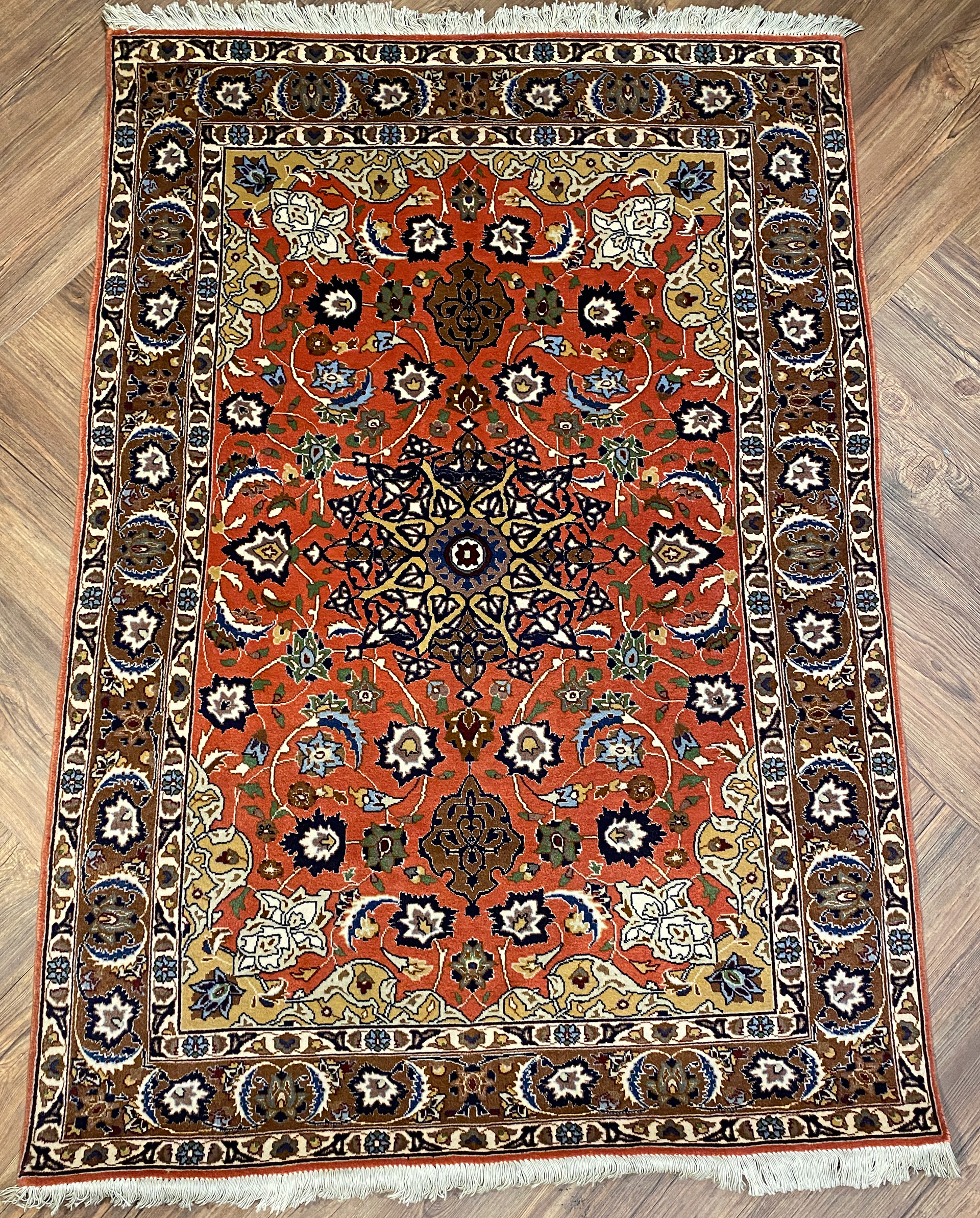 AS2722-94 - Persian Tabrez Wool - 106 x 149 cm