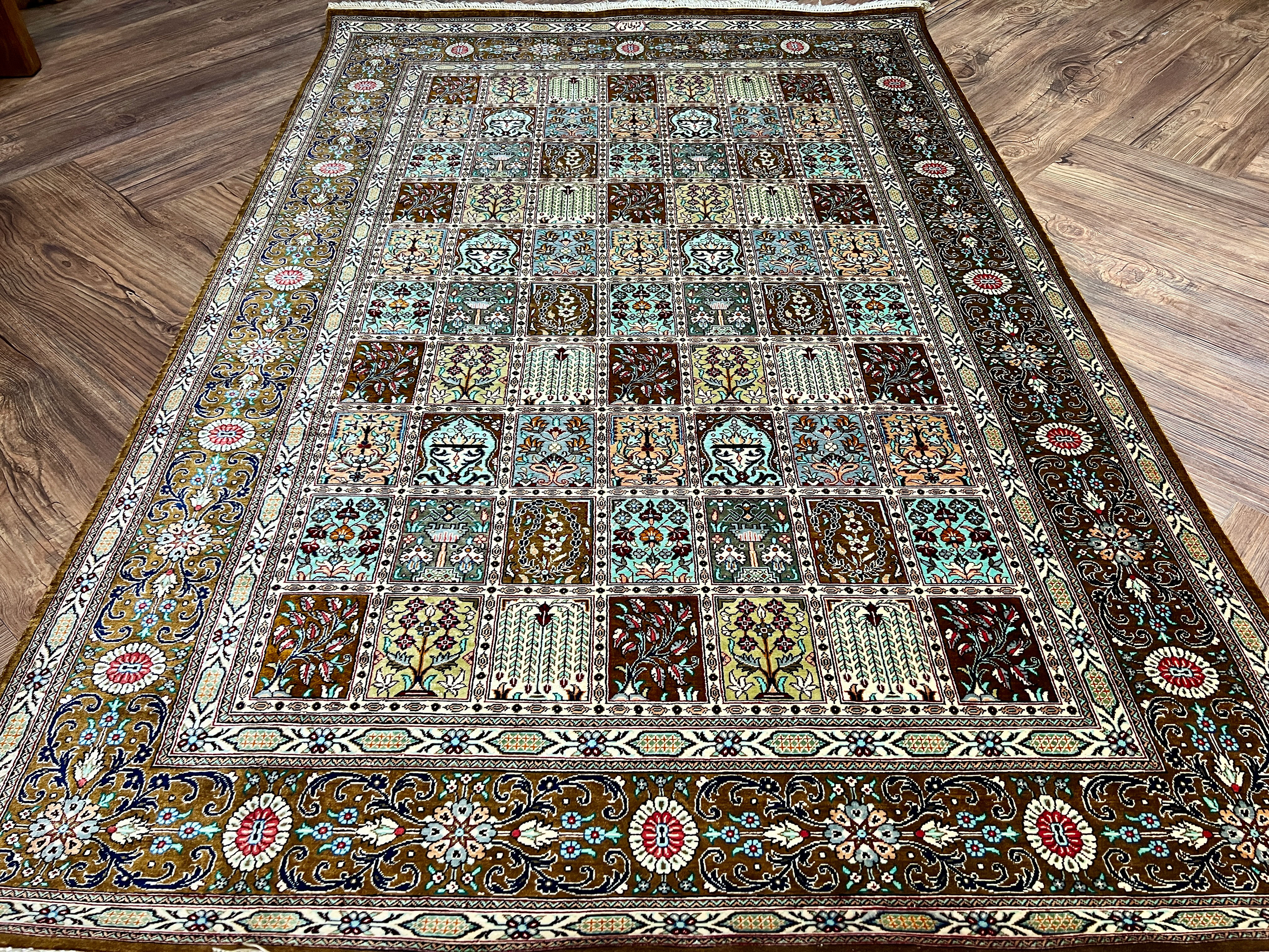 AS2954-94 - Persian Qum Silk - 100 x 155 cm