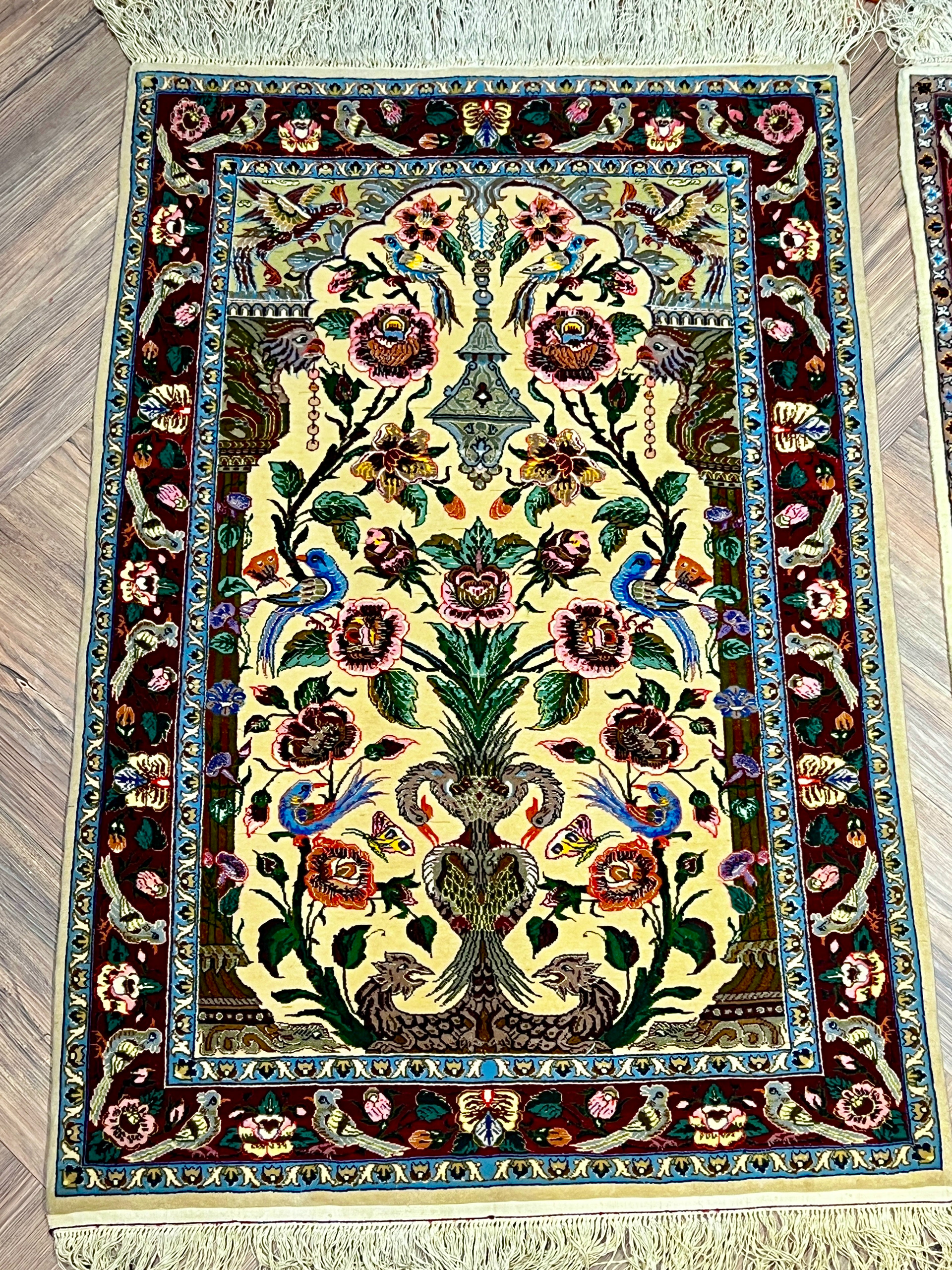 AS21-387A - Persian Isfahan W&S - 79 x 113 cm